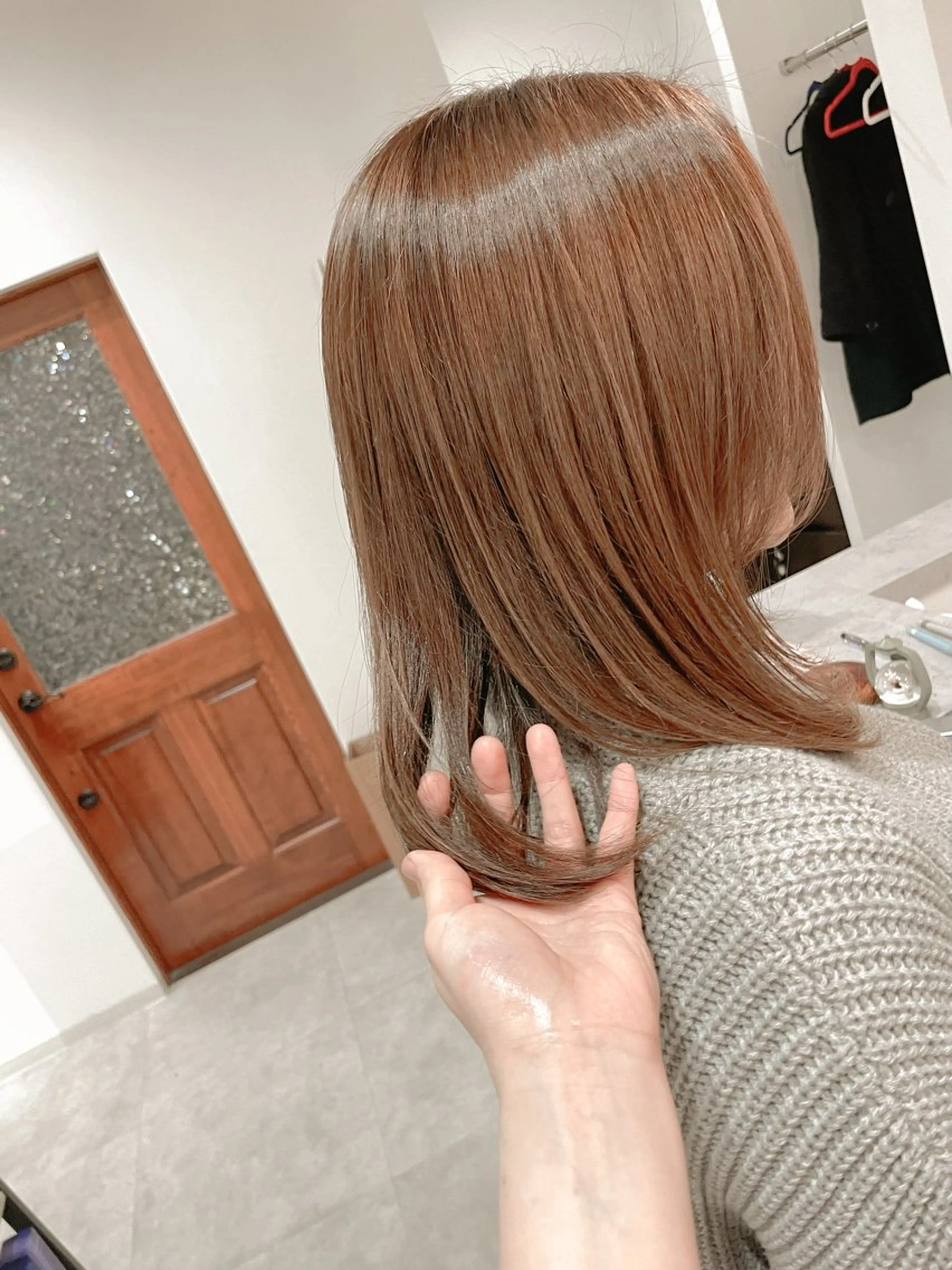 セミロング カラー パーマ 山越 美裕樹のヘアスタイル