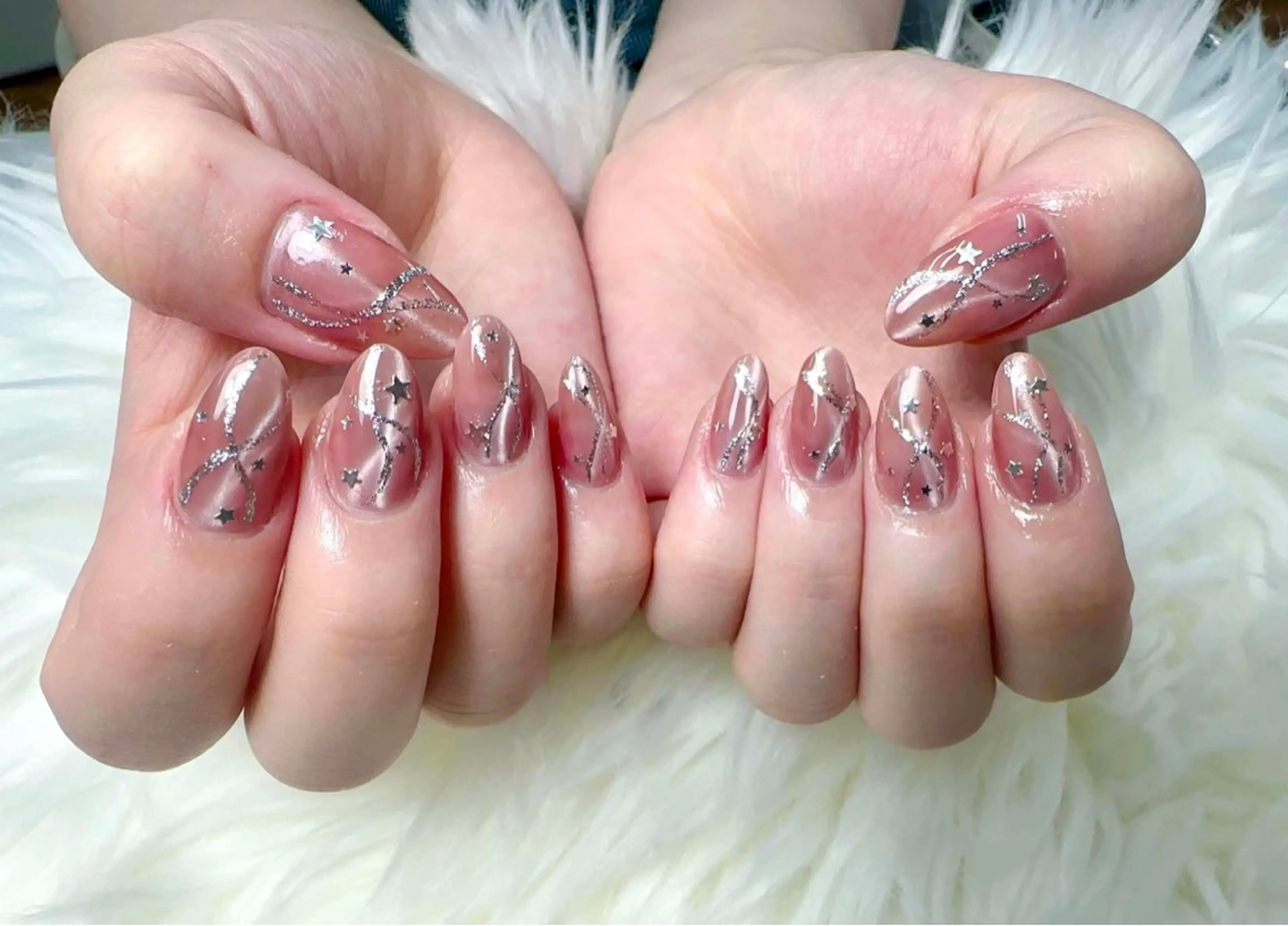ネイル グラデーション マグネットネイル ニュアンスネイル オフィスネイル シンプルネイル ハンドネイル Squen Nail shinjukuのネイルデザイン
