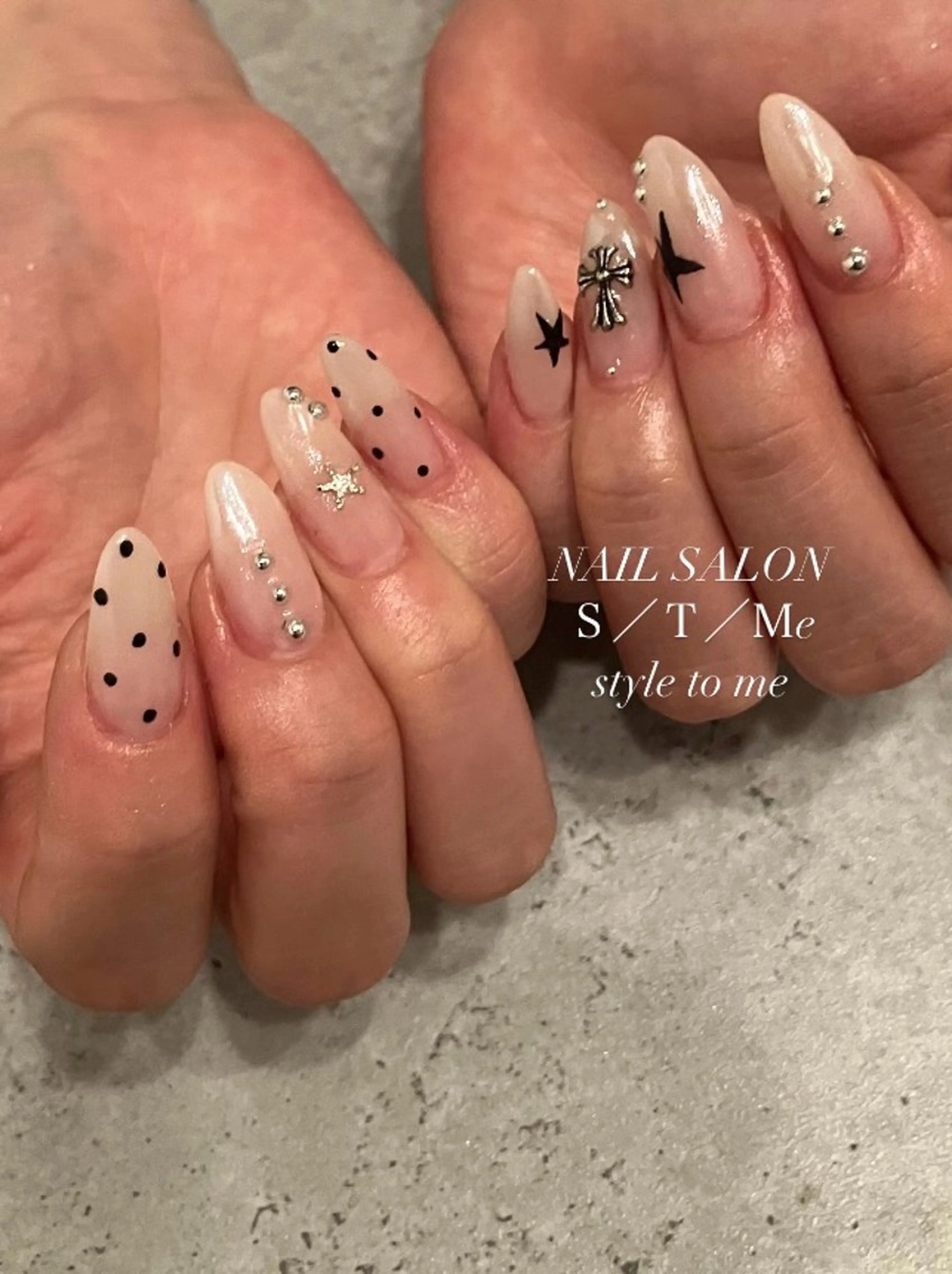 ネイル NAIL SALON S/T/Meのネイルデザイン
