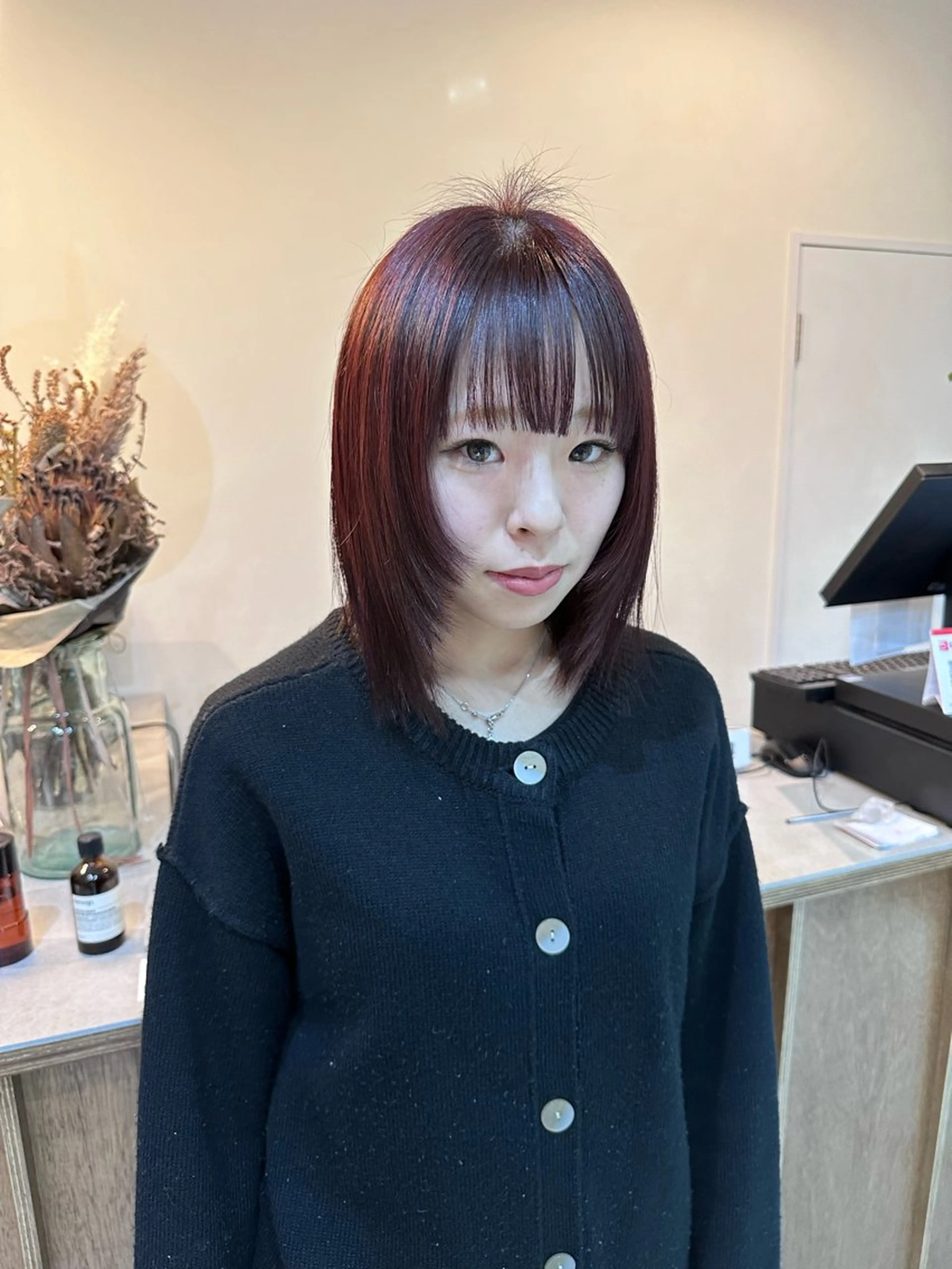 ミディアム カラー Shiro RENのヘアスタイル