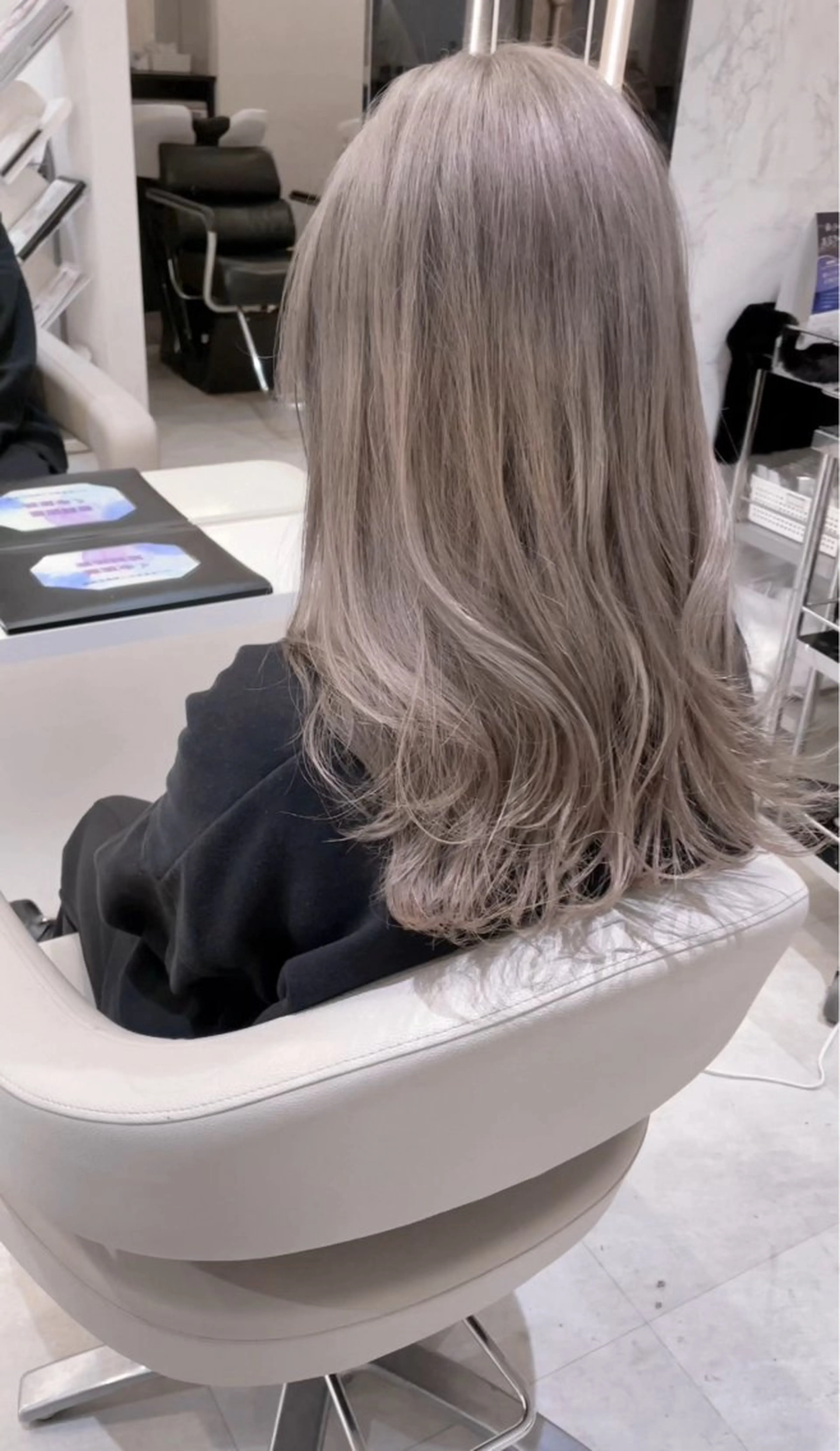 セミロング 小顔カット/レイヤー 【WiLL】加藤のヘアスタイル