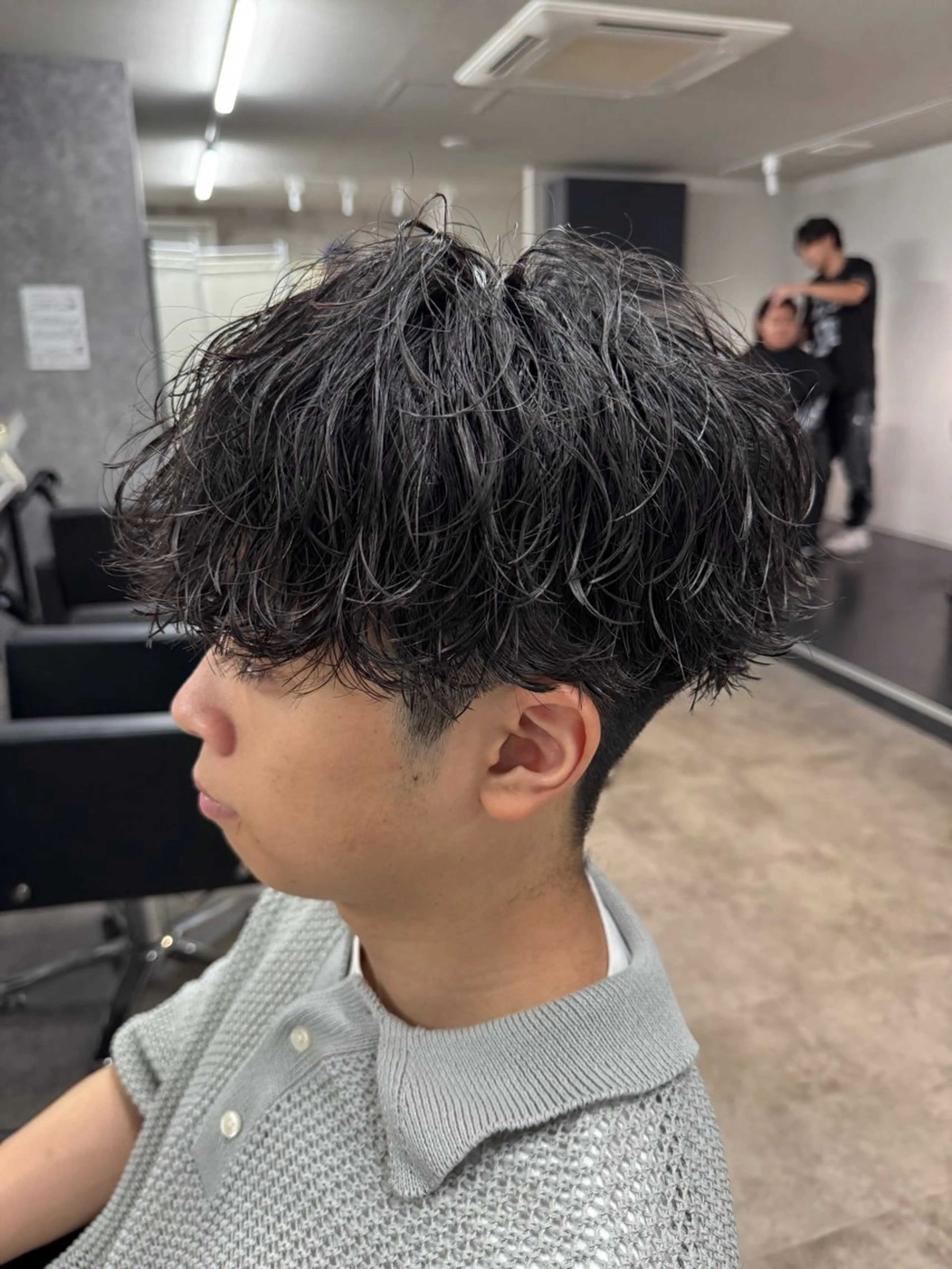 パーマ メンズ メンズパーマ 波巻きパーマ カット パーマ 立川韓国メンズヘア ニュアンスパーマ安井のヘアスタイル
