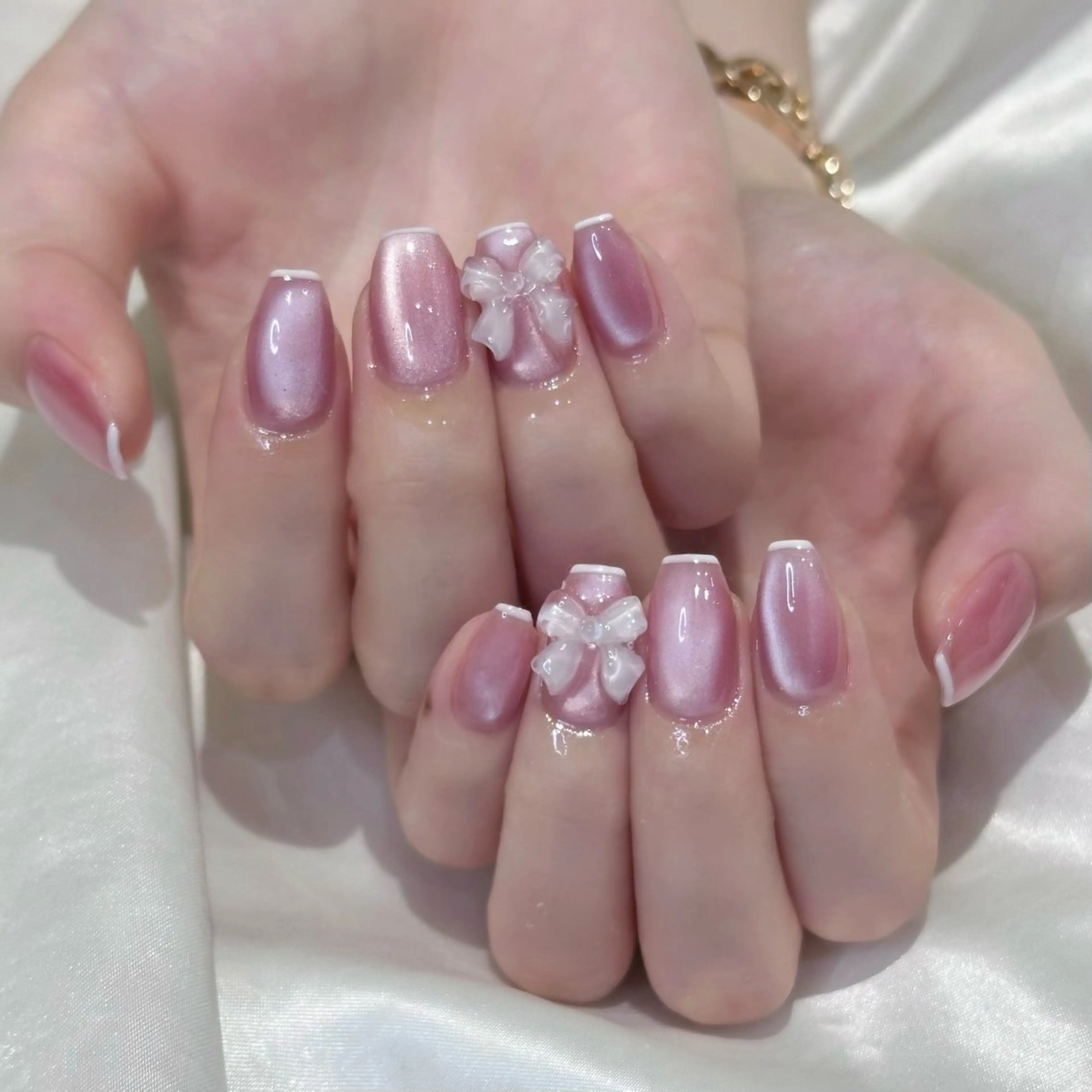 ネイル オーロラネイル チークネイル 長さ出し フットネイル ジェルネイル Kanon 🤍のネイルデザイン