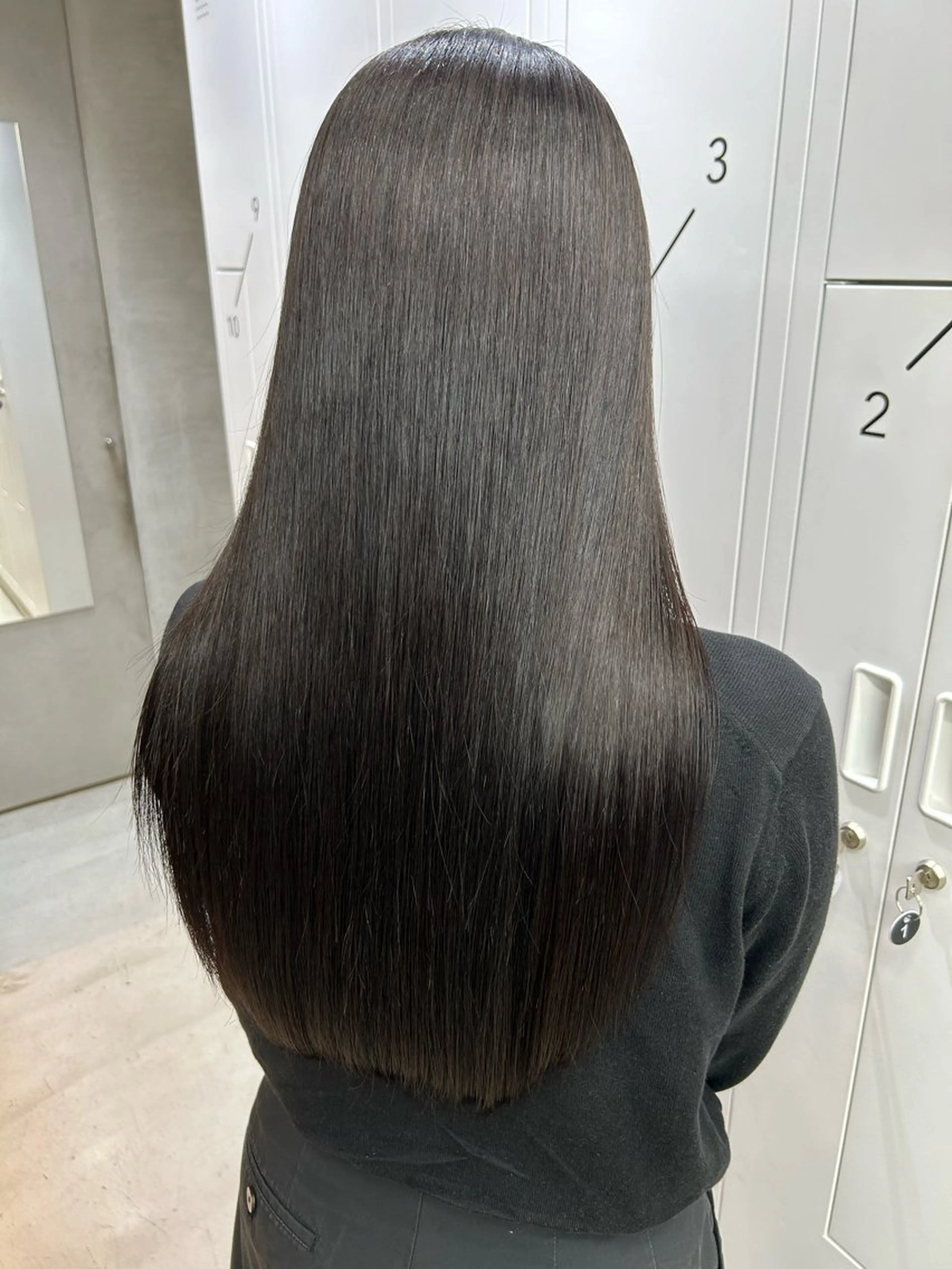 ロング パーマ 似合わせカット✂︎ りょお🫧のヘアスタイル
