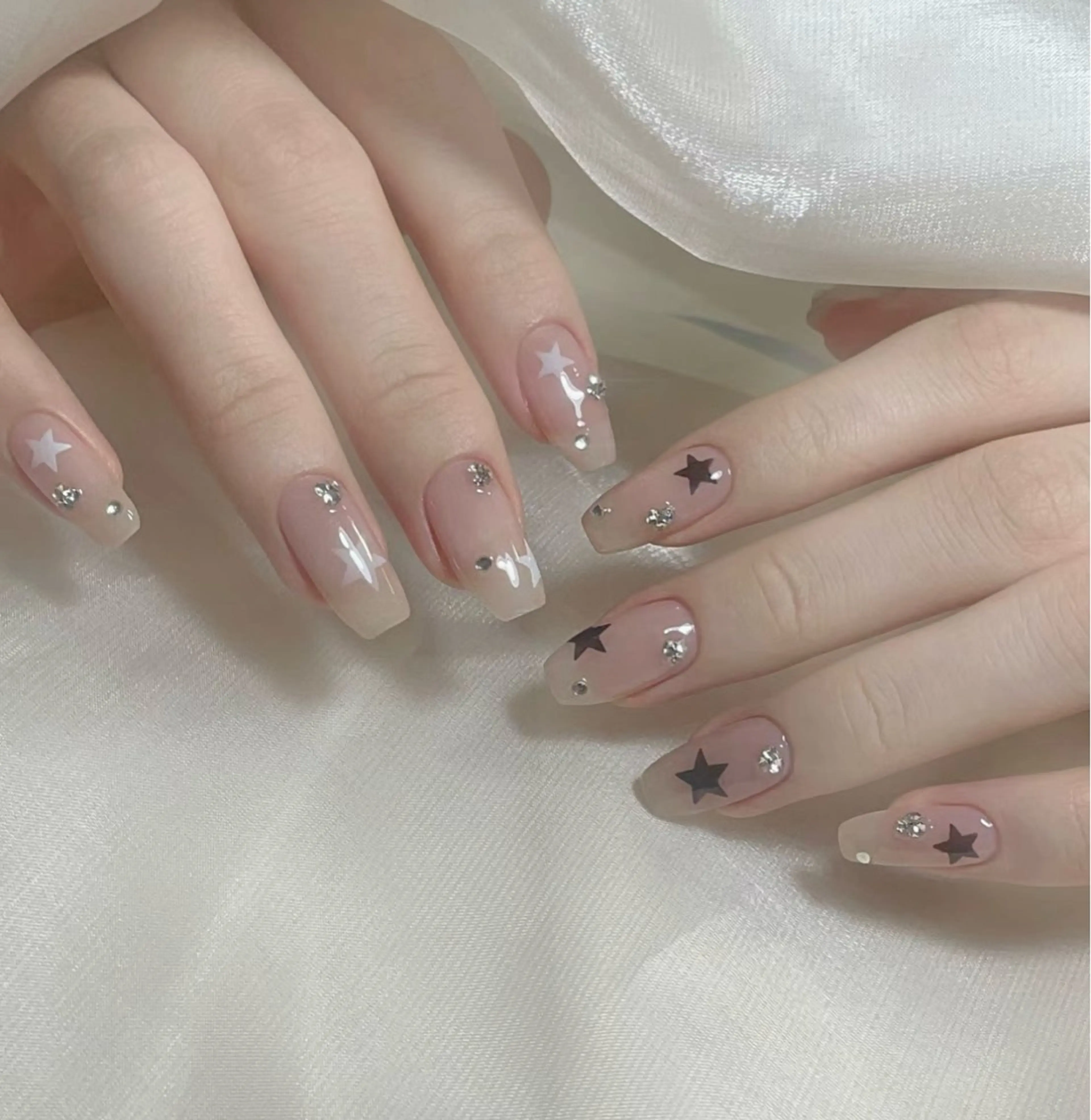 ネイル ハンドネイル ハンドケア 💕Dreamy KIYO💕のネイルデザイン