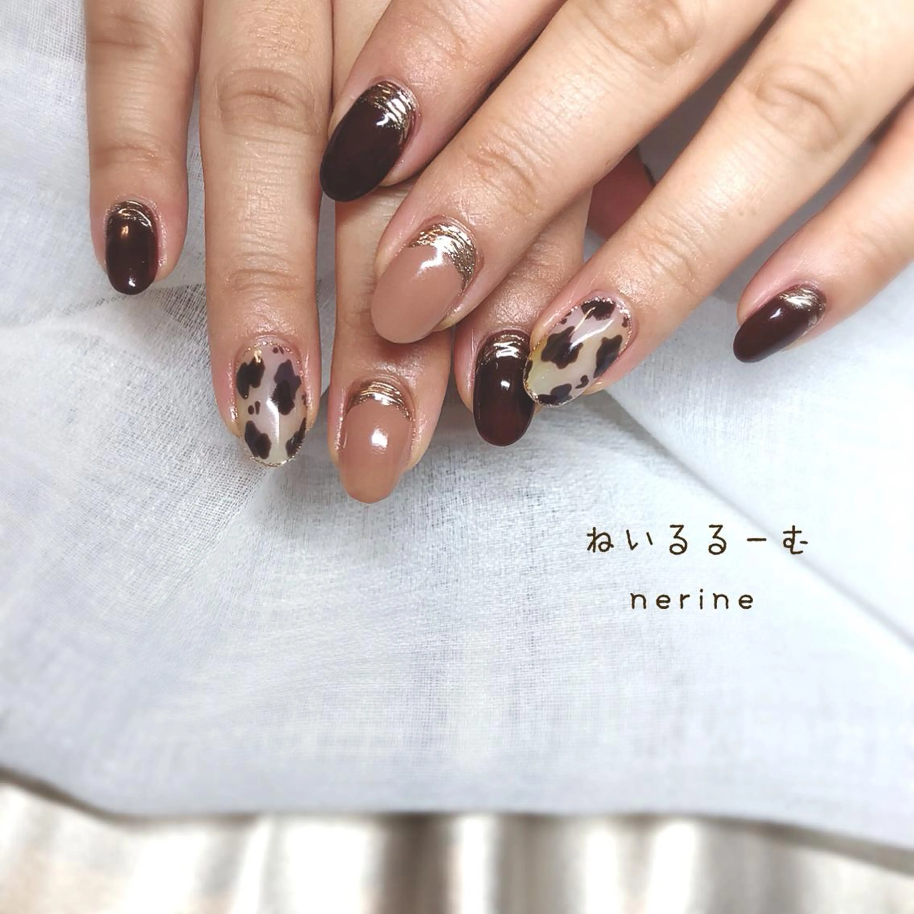 ネイル NAILST Naomiのネイルデザイン