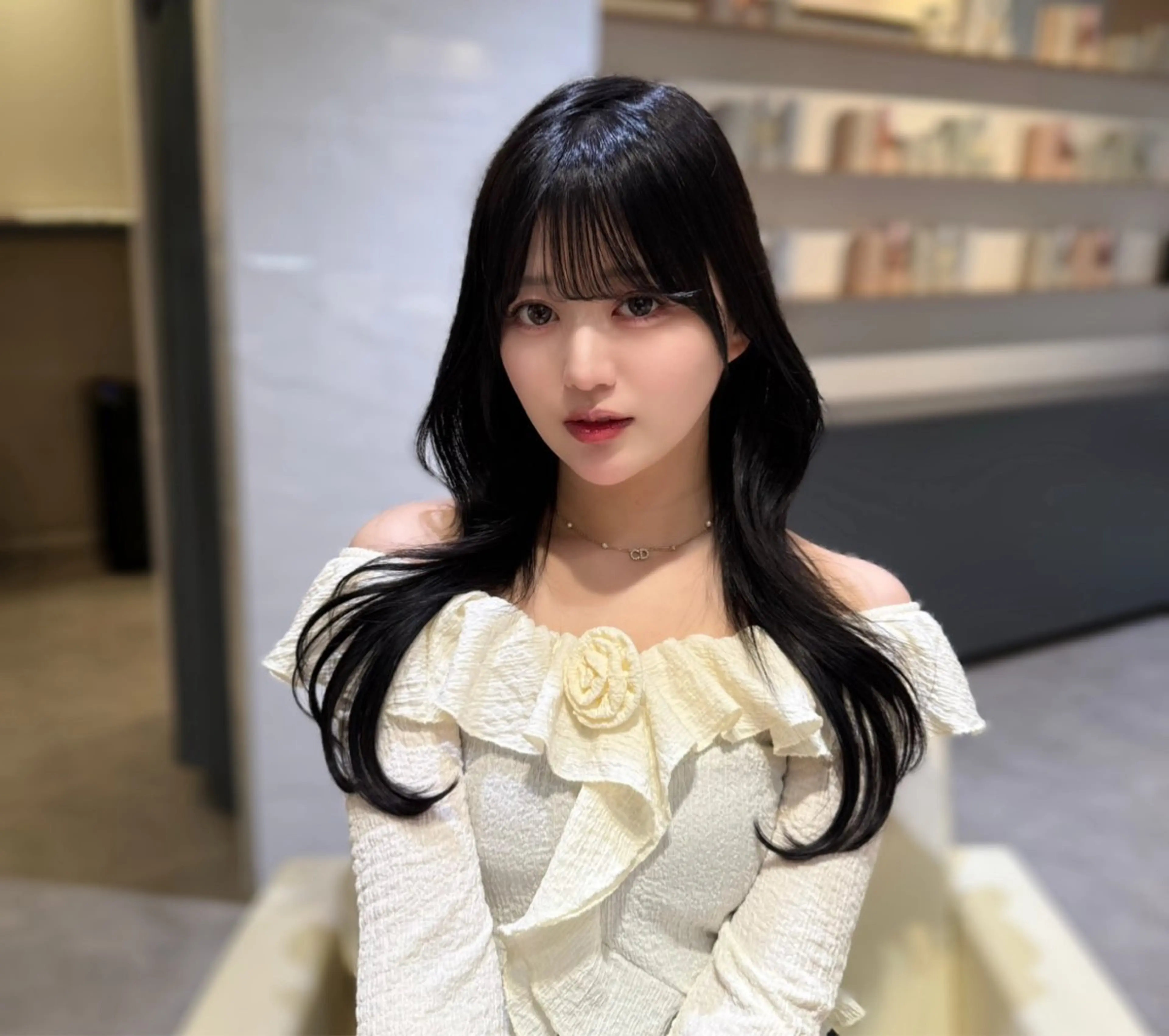 ロング カット ヘアカラー トリートメント 谷 亜澄のヘアスタイル