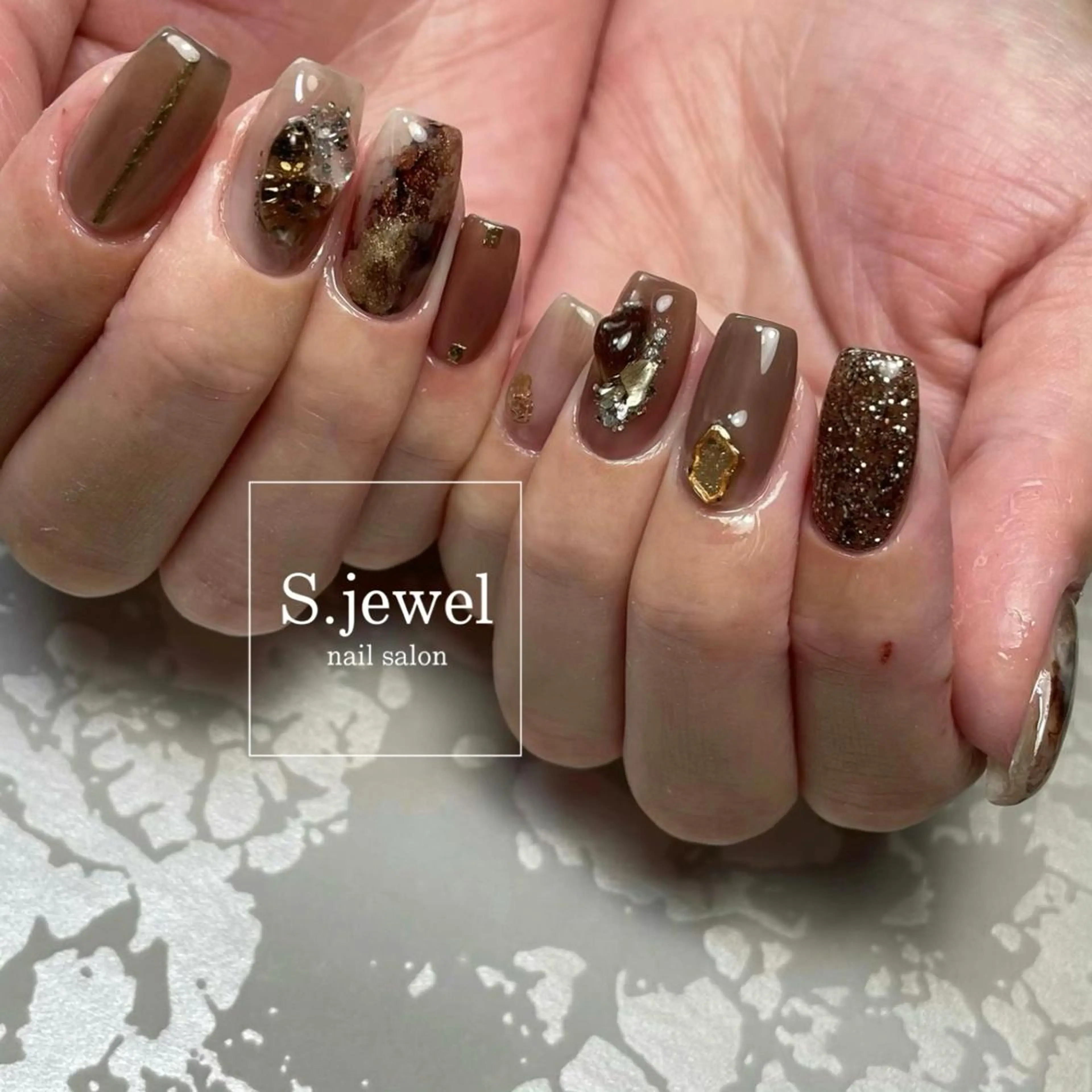 ネイル S. JEWELのネイルデザイン