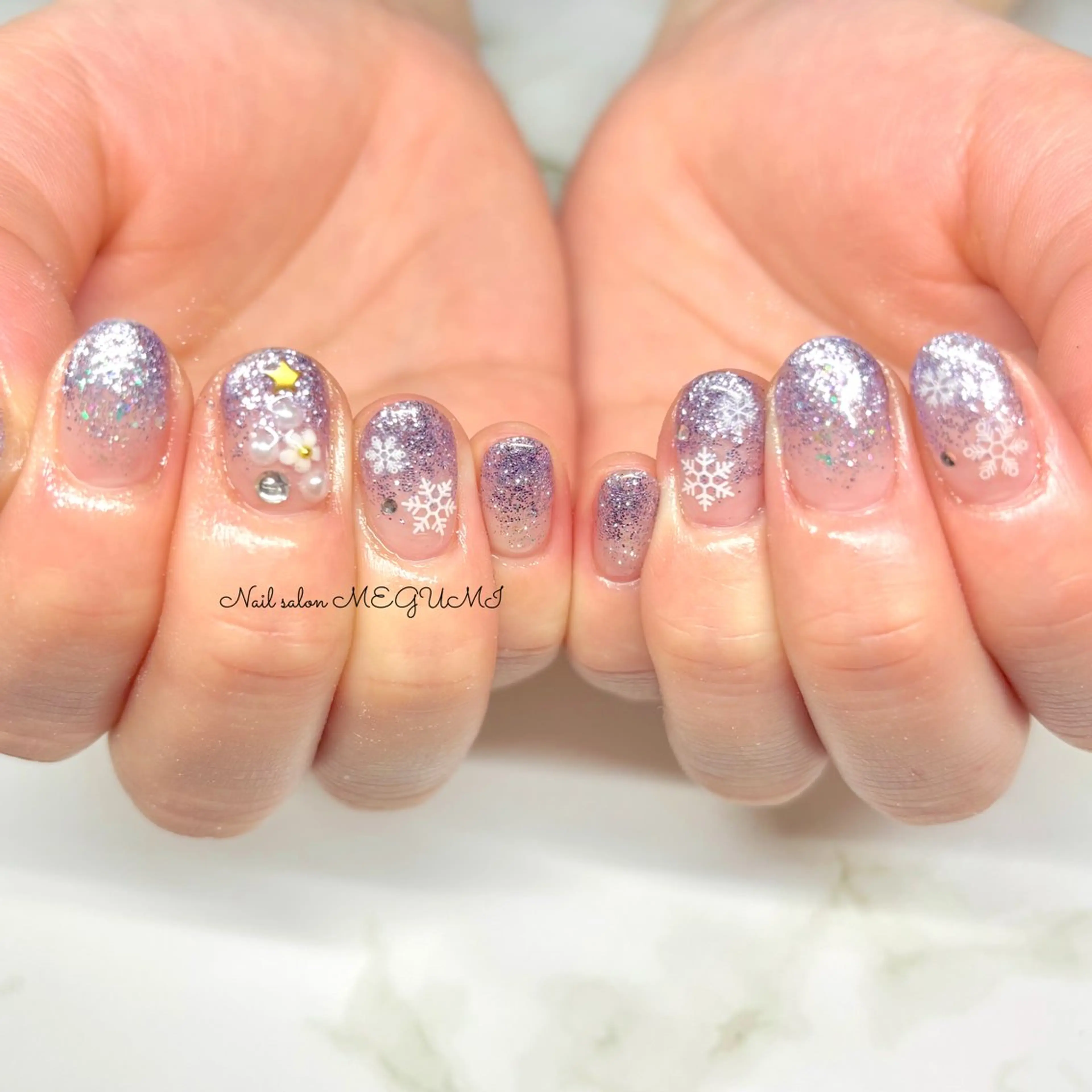 ネイル Nail salon MEGUMIのネイルデザイン