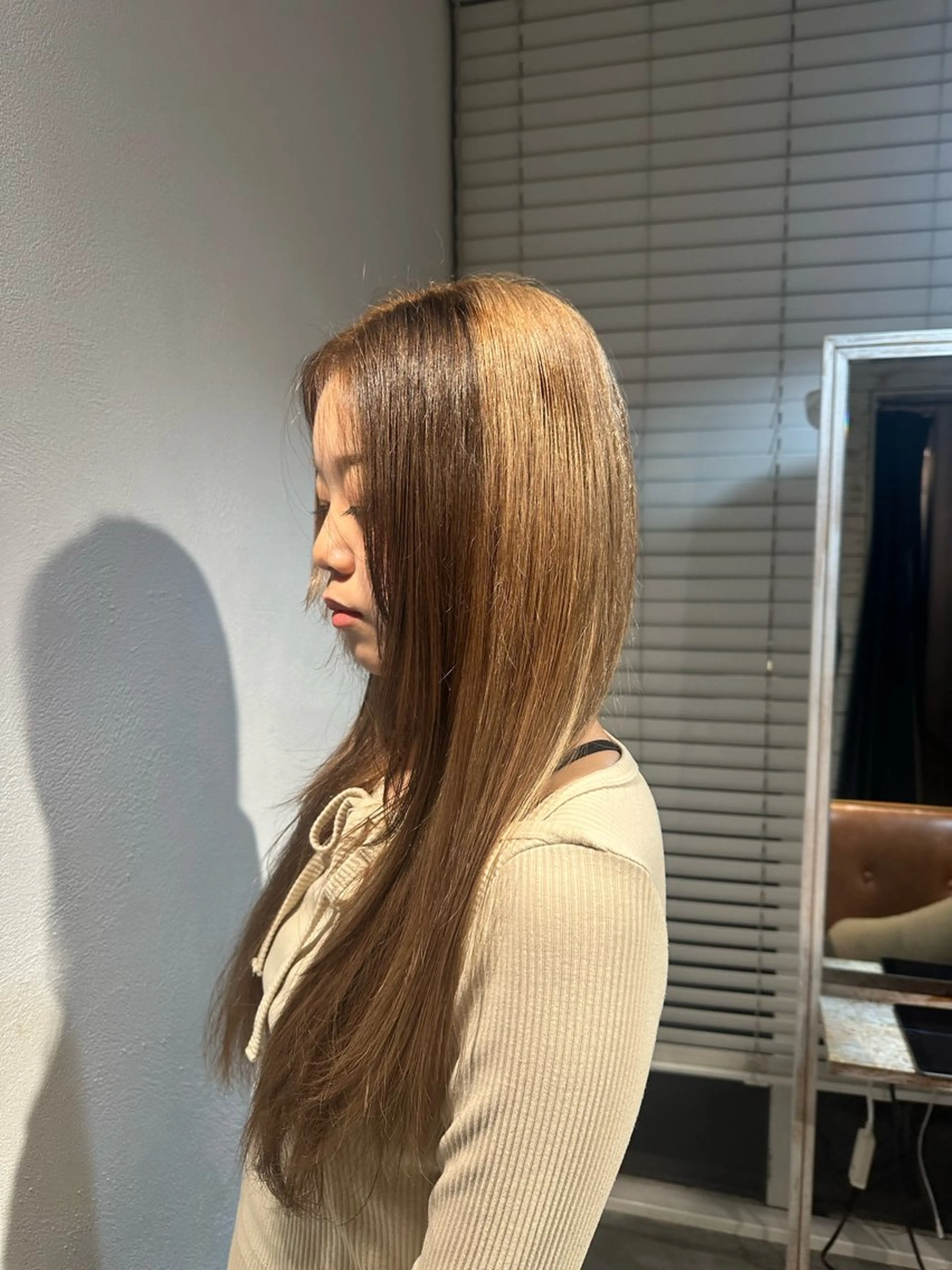 ロング カラー ヘアカラー トリートメント ハイトーンカラー が絶対可愛い✨泰聖✨のヘアスタイル