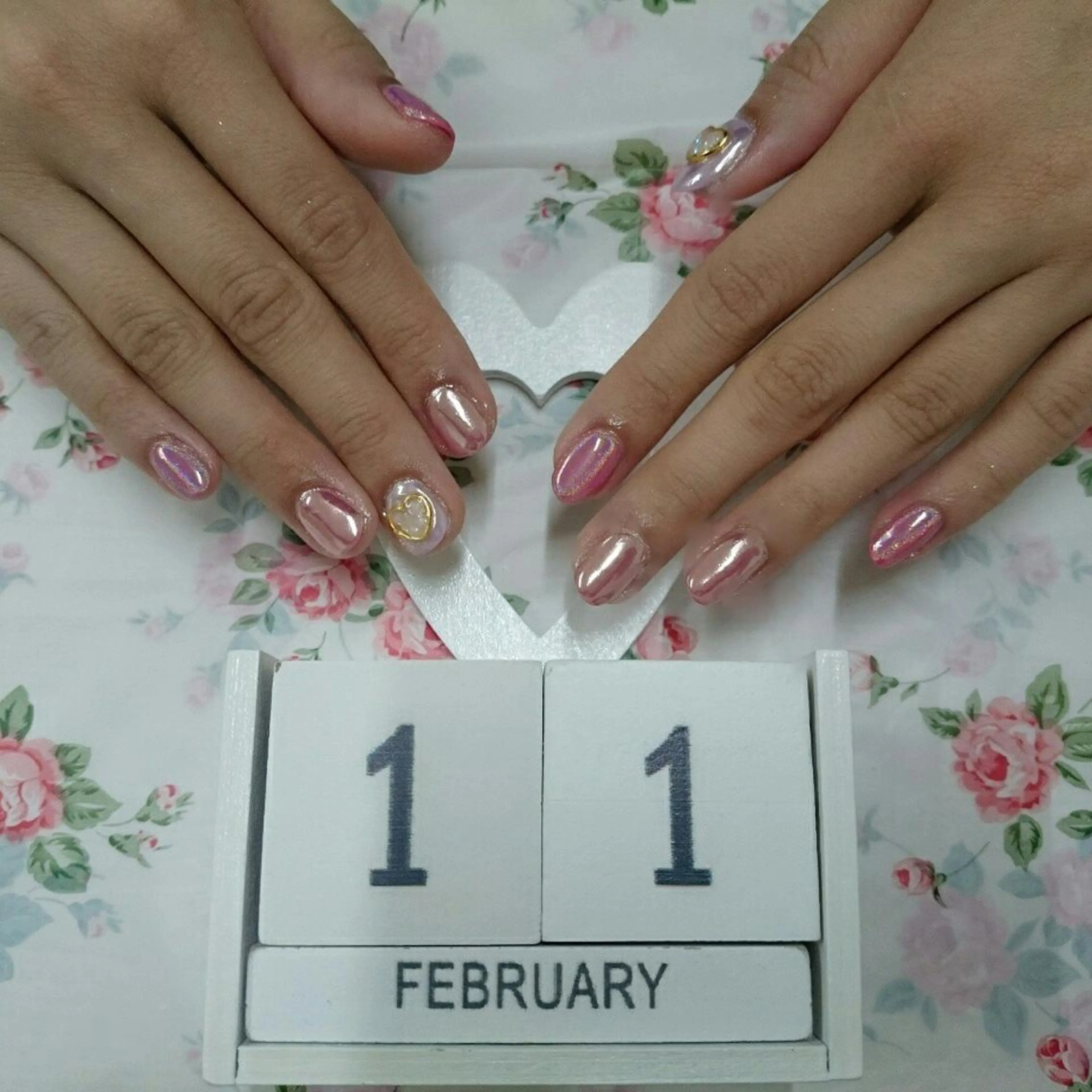 ネイル ミラーネイル JEWEL nailのネイルデザイン