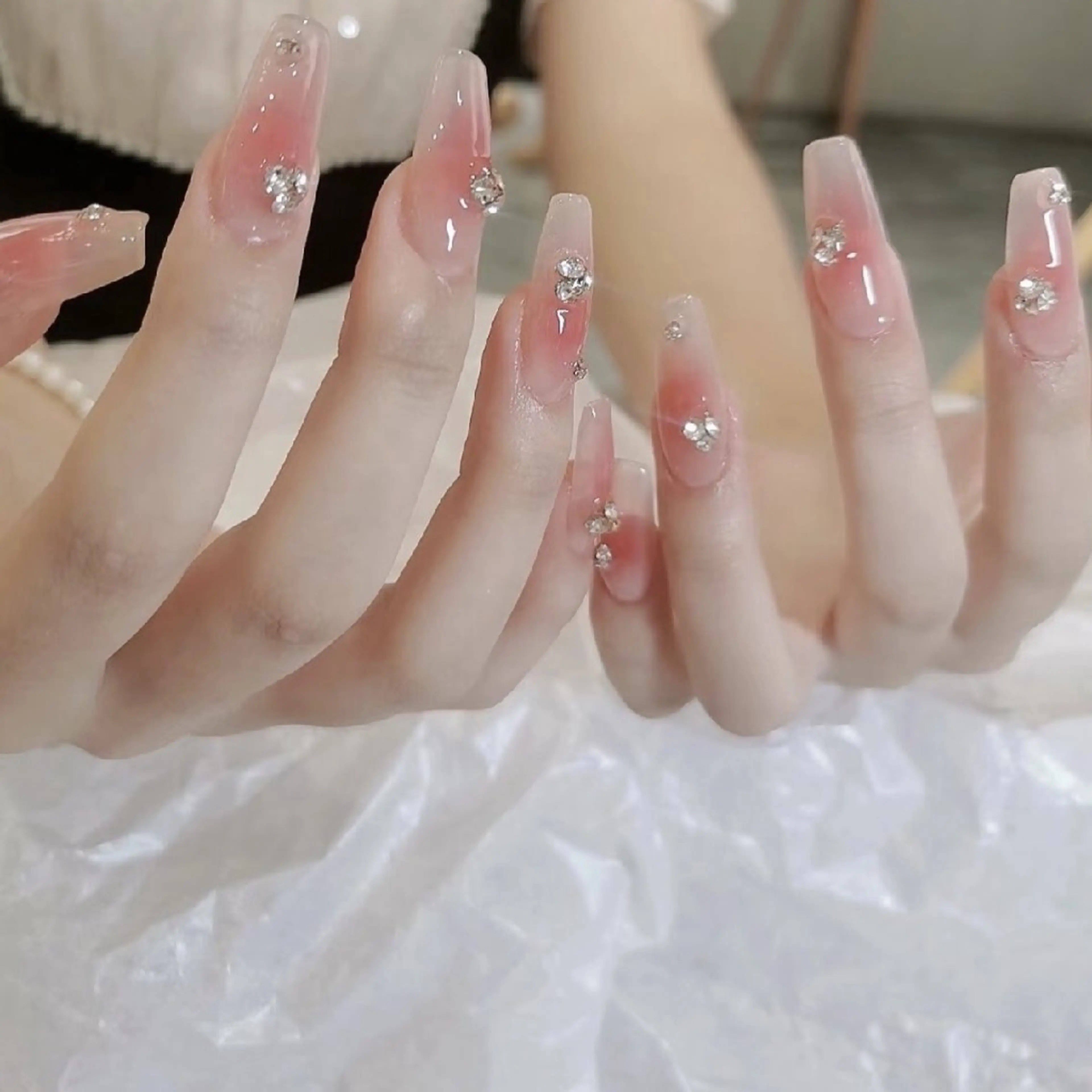 ネイル ハンドネイル B&B  Nail のネイルデザイン