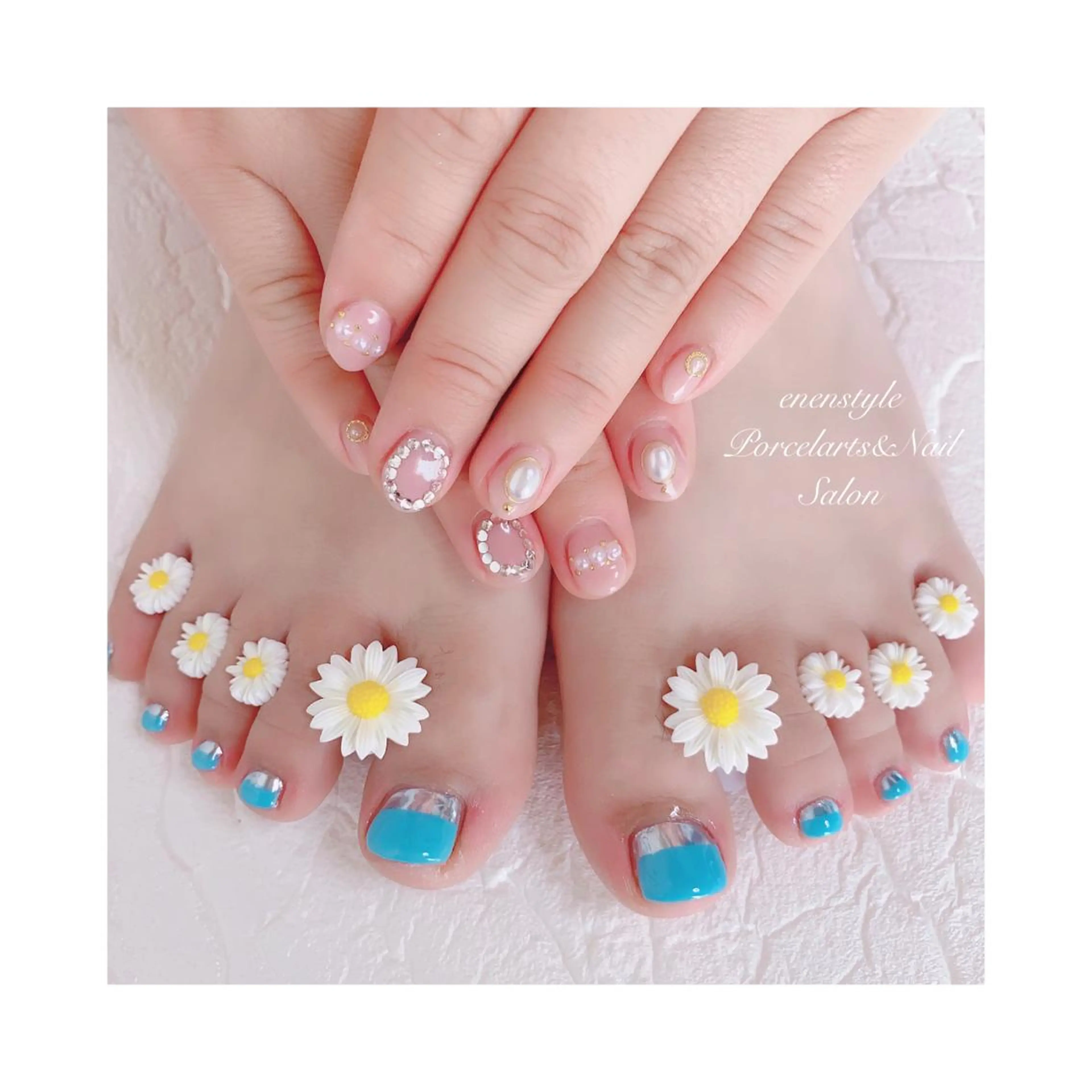 ミディアム ネイル ジェルネイル ニュアンスネイル オフィスネイル ワンカラーネイル パラジェル 👑enen style👑のネイルデザイン