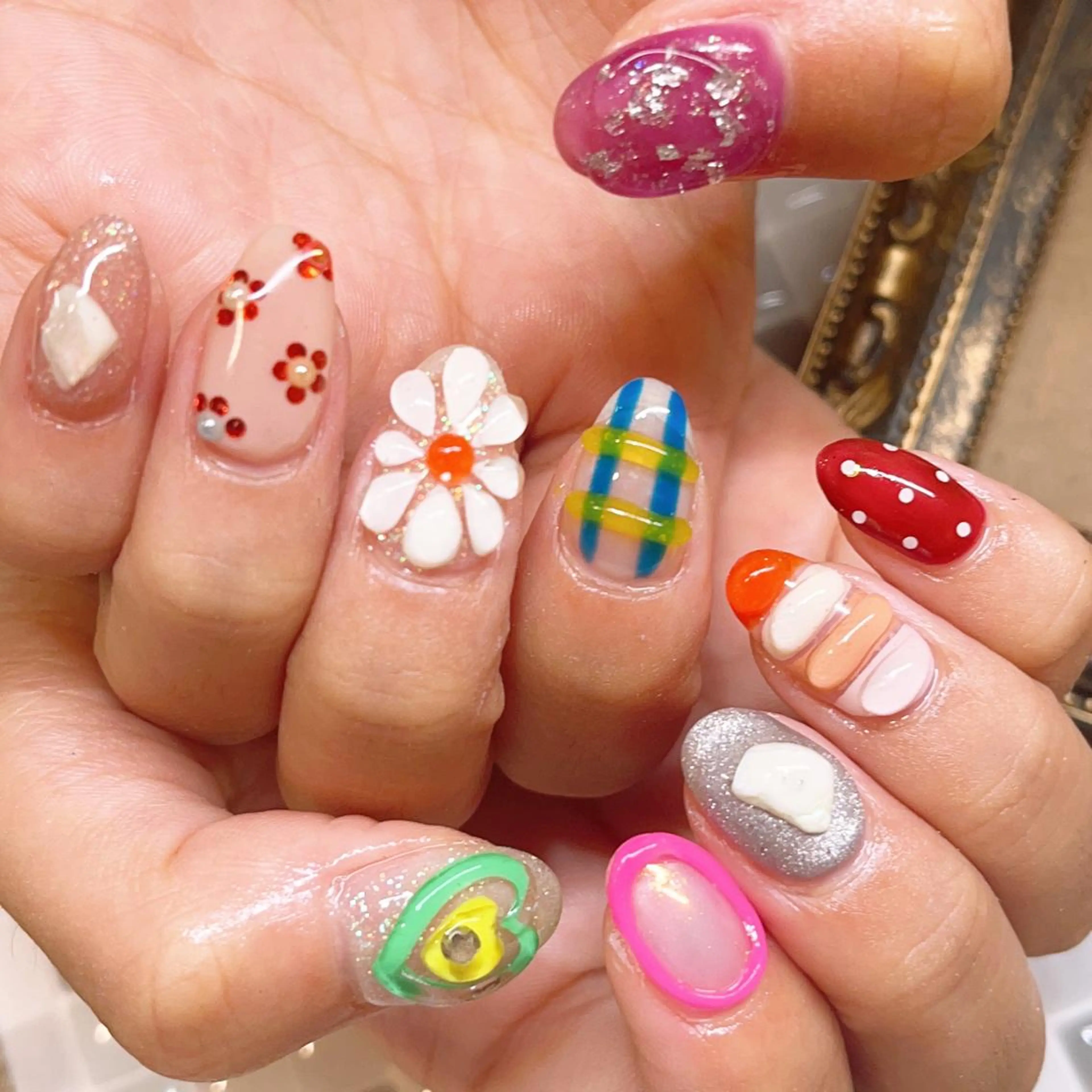 ネイル アートネイル nailist yuiのネイルデザイン