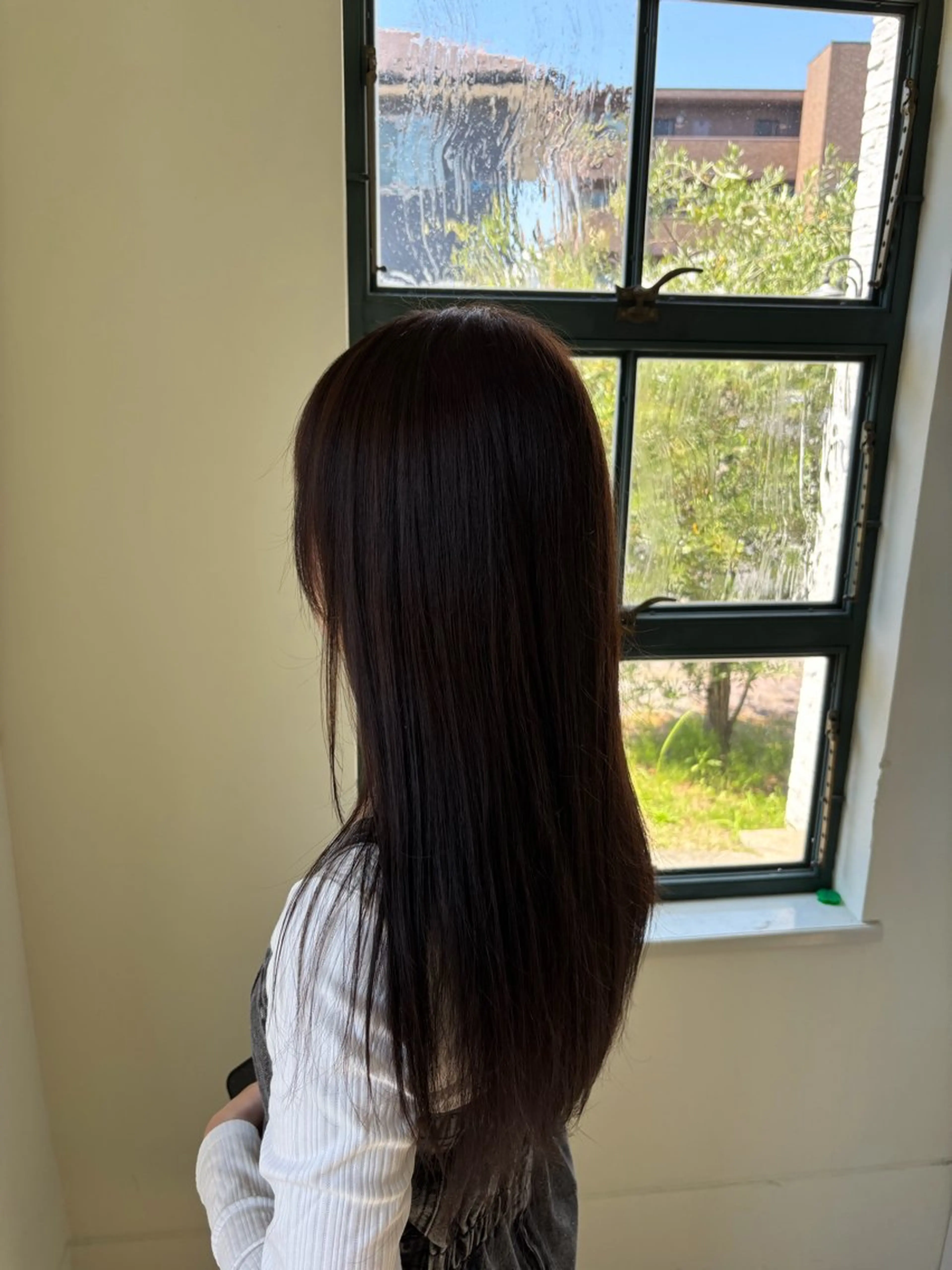 セミロング 古川 心のヘアスタイル