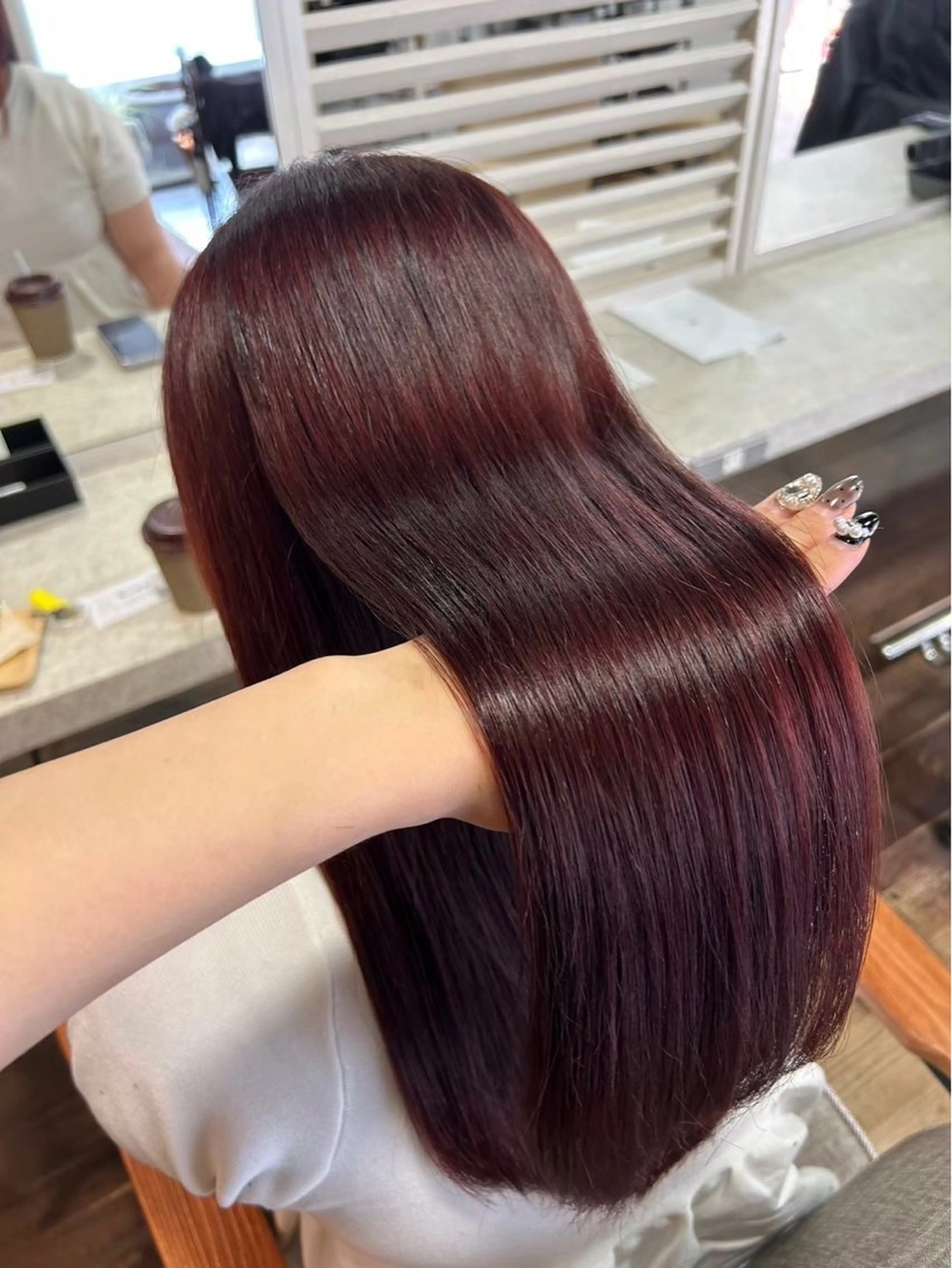 ロング 髪質改善 縮毛矯正 トリートメント 酸性ストレート 酸熱トリートメント 藤井 佑真のヘアスタイル
