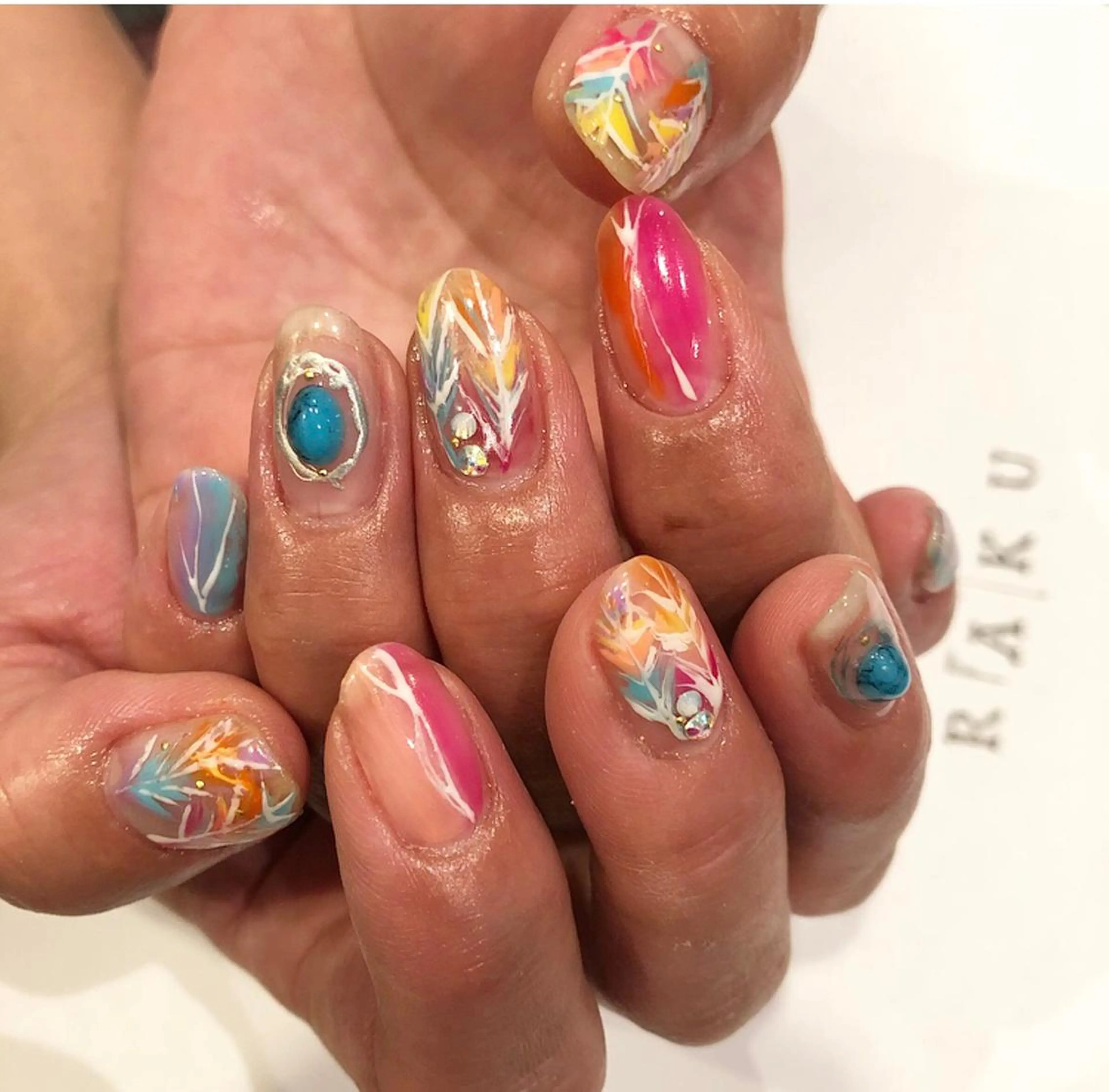 ネイル アートネイル 駒月 明日香の眉毛・アイブロウイメージ