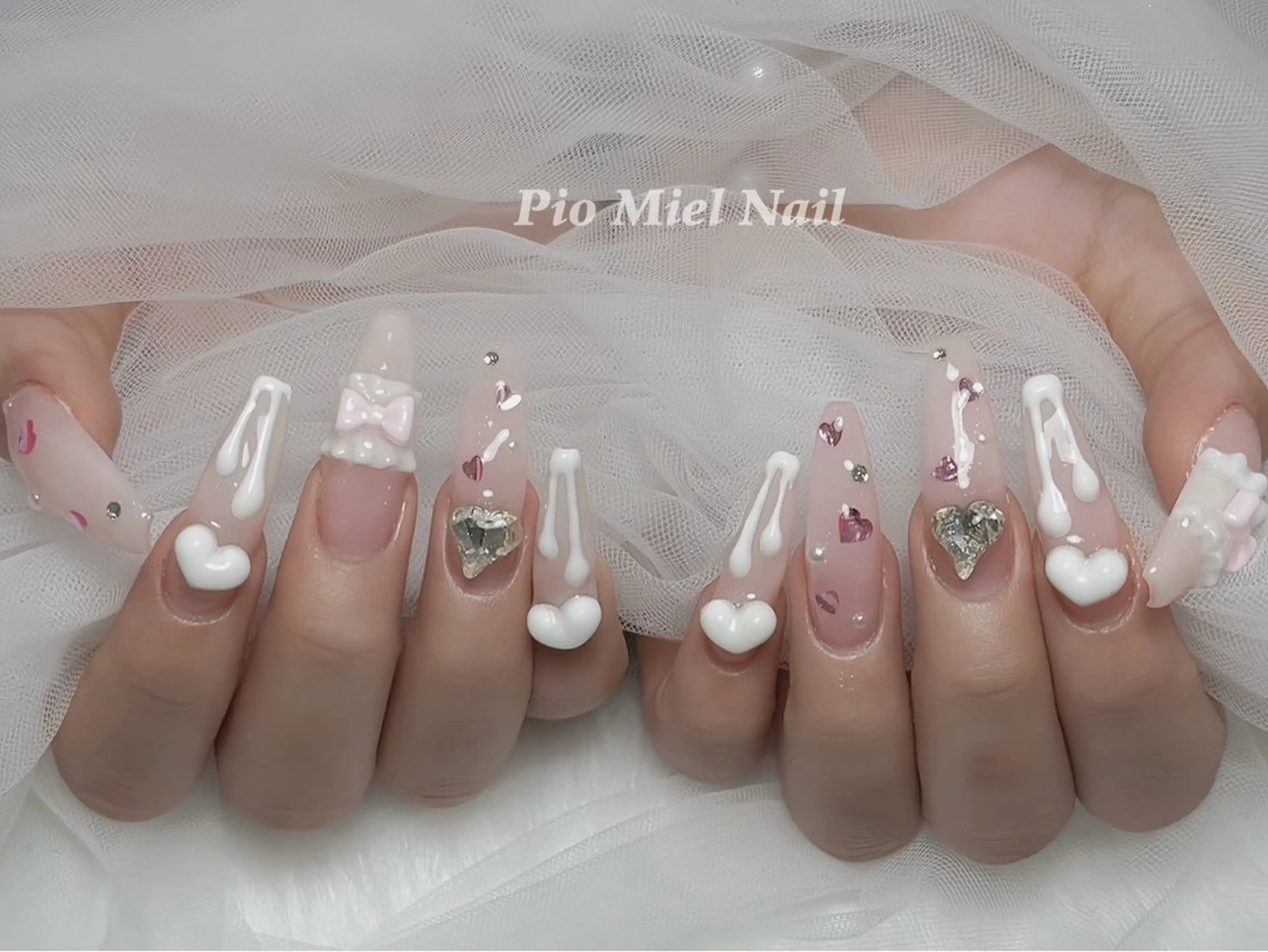 ネイル Pio Mielのネイルデザイン