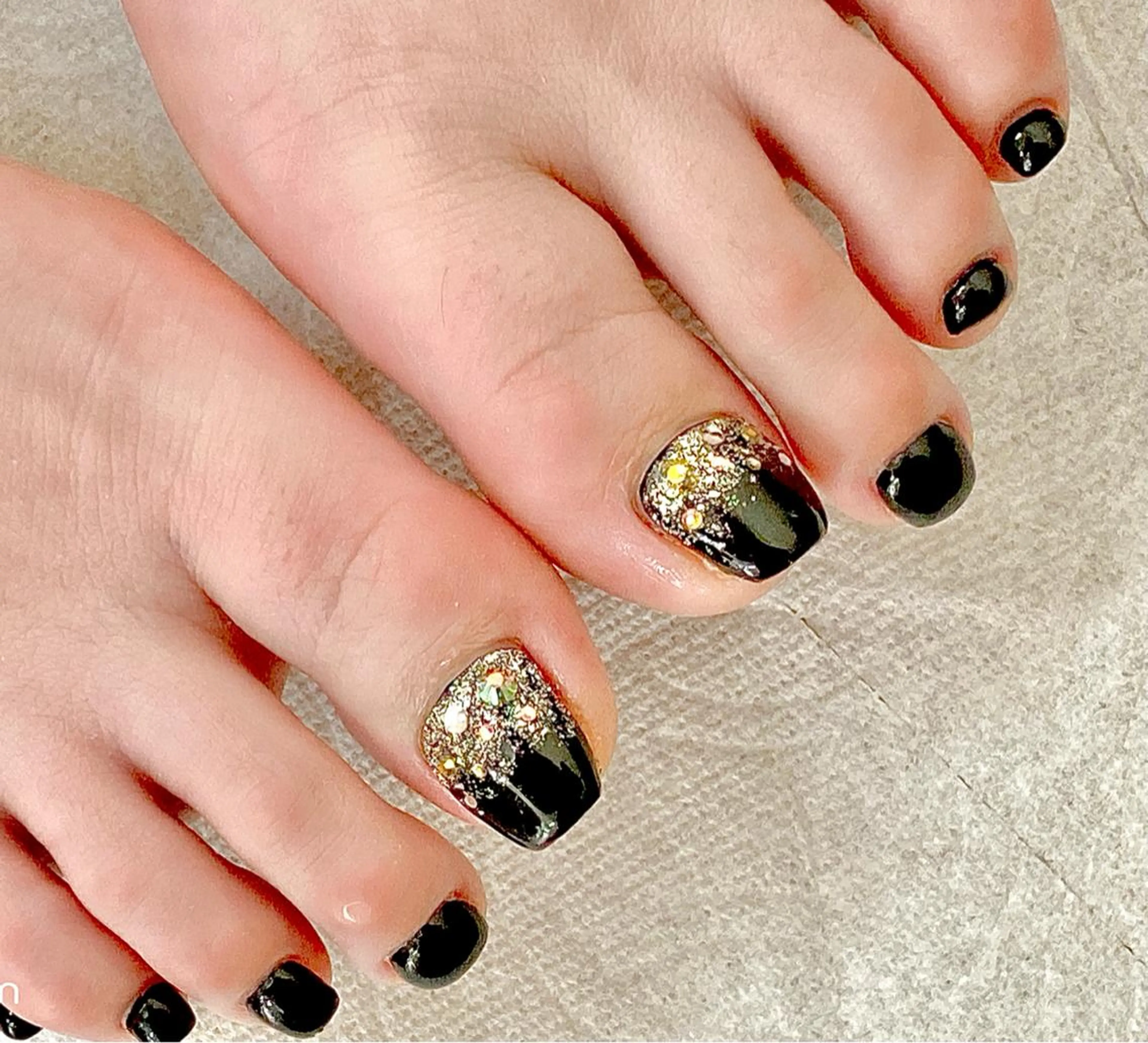 ネイル I-nailロング /ワンホン/キラキラのネイルデザイン