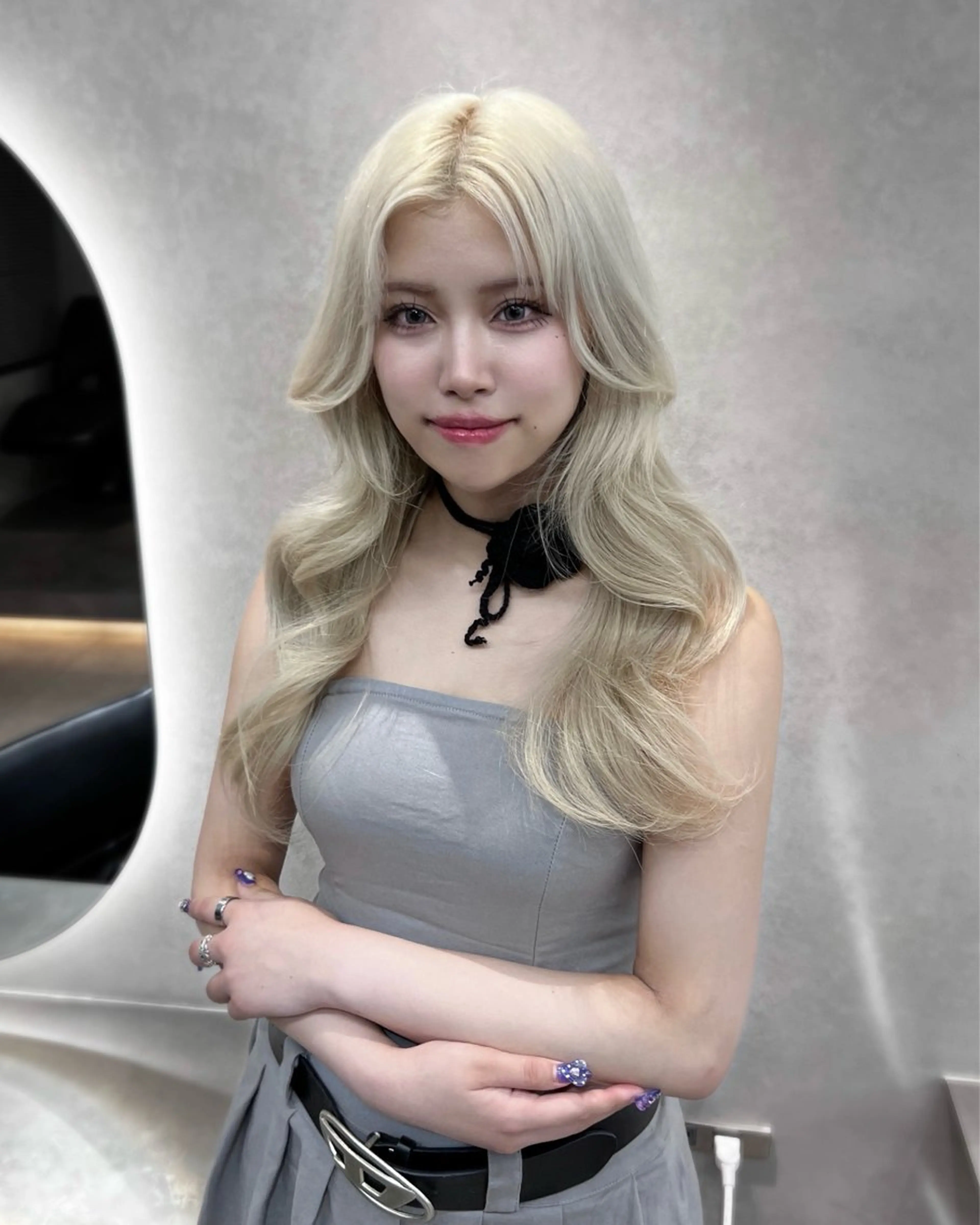 ロング トリートメント ヘアセット ミルクティーベージュ オリーブグレージュのヘアスタイル