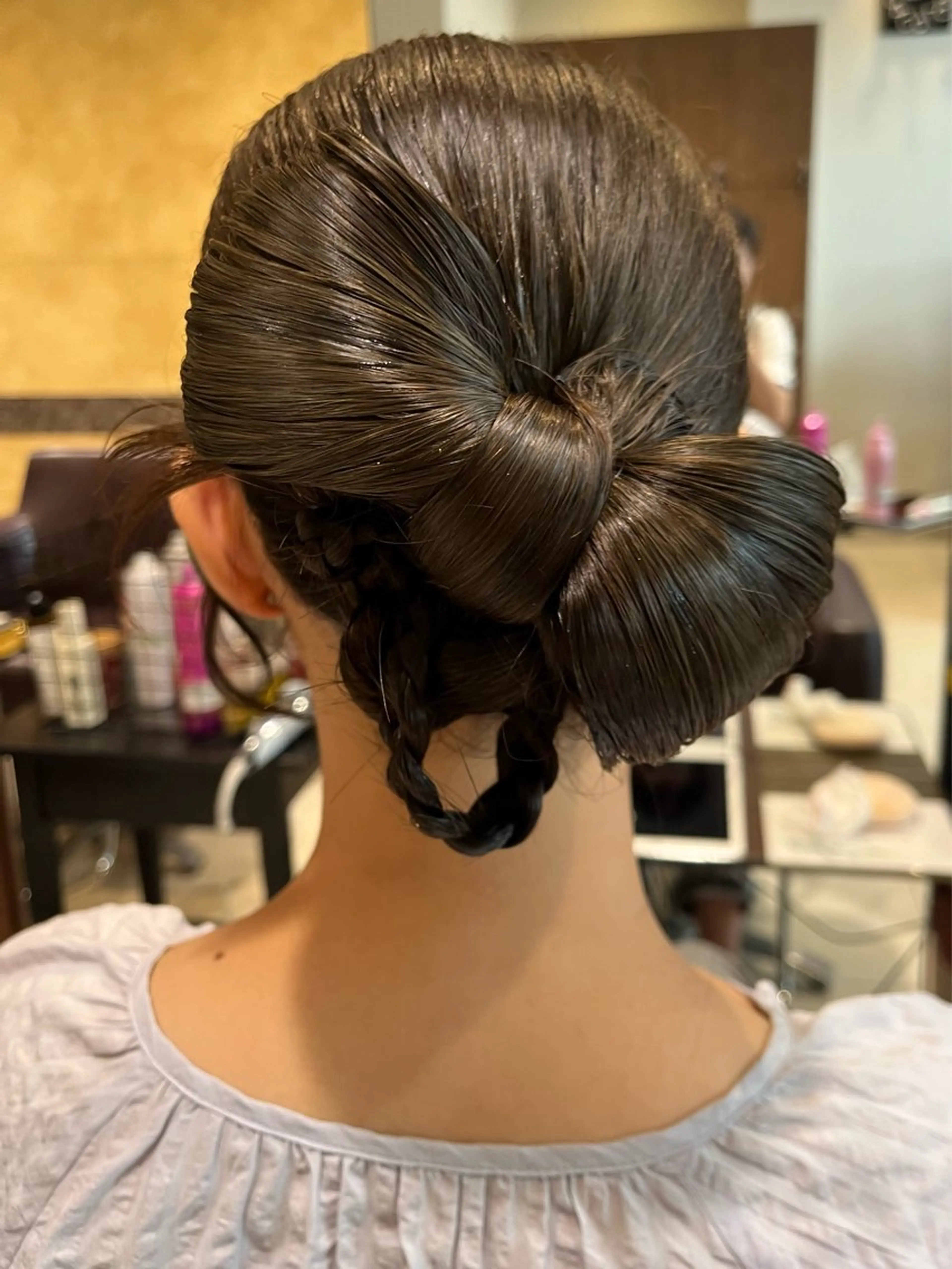 ヘアアレンジ ルナ|縮毛矯正 ×デザインカラー🥝のヘアスタイル