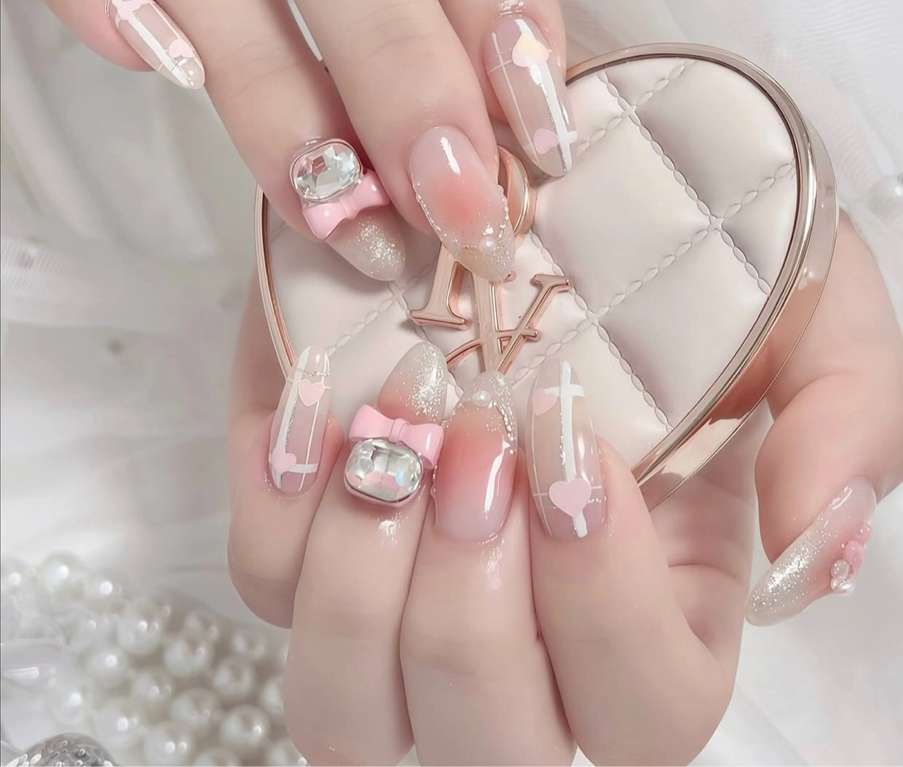 ネイル フレンチネイル ジェルネイル ハロウィン キラキラネイル 韓国ネイル ハンドネイル H.baby Nail Salonのネイルデザイン