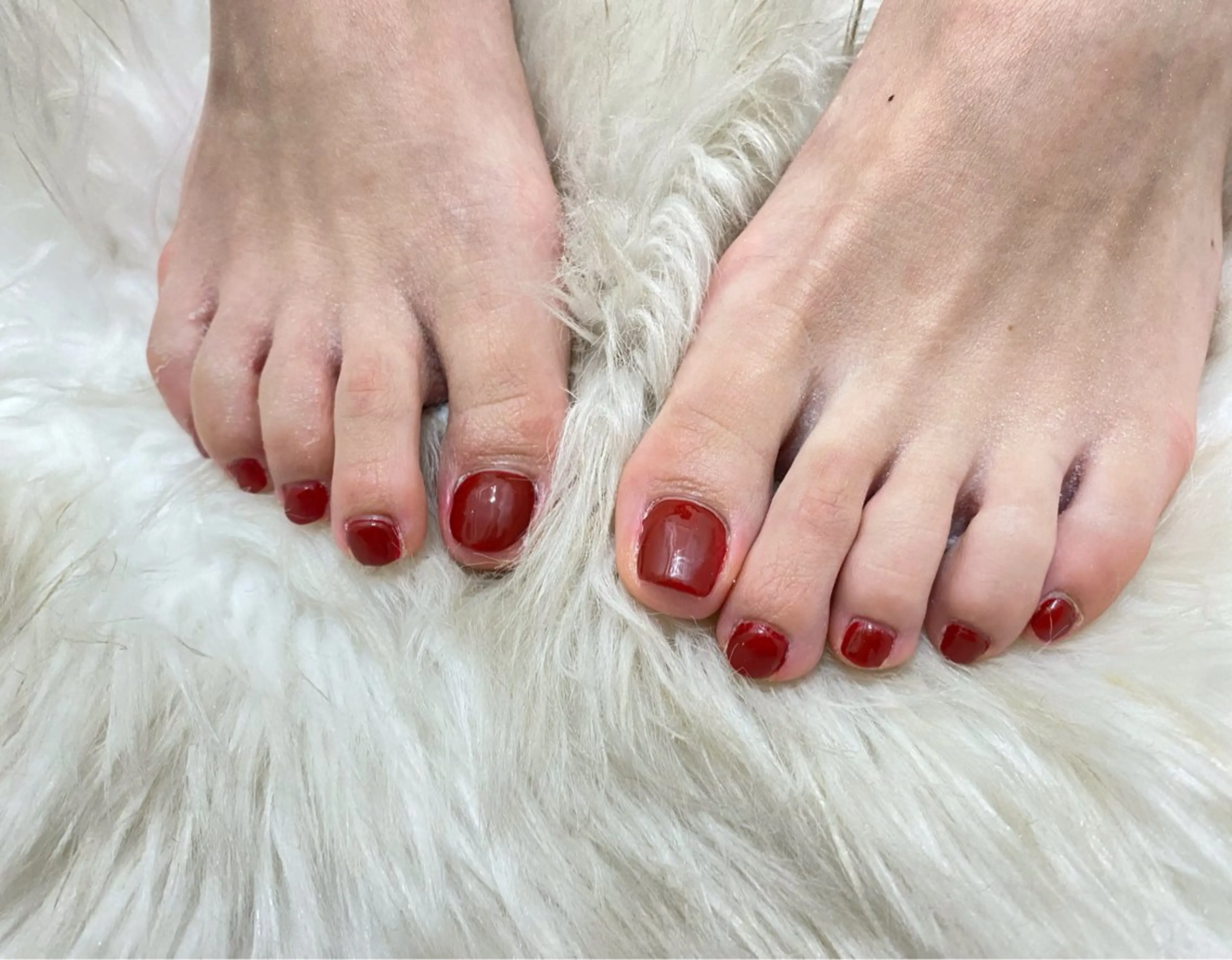 ネイル オーロラネイル ボルドー フットネイル フレンチネイル ジェルネイル mogunail &blowのネイルデザイン