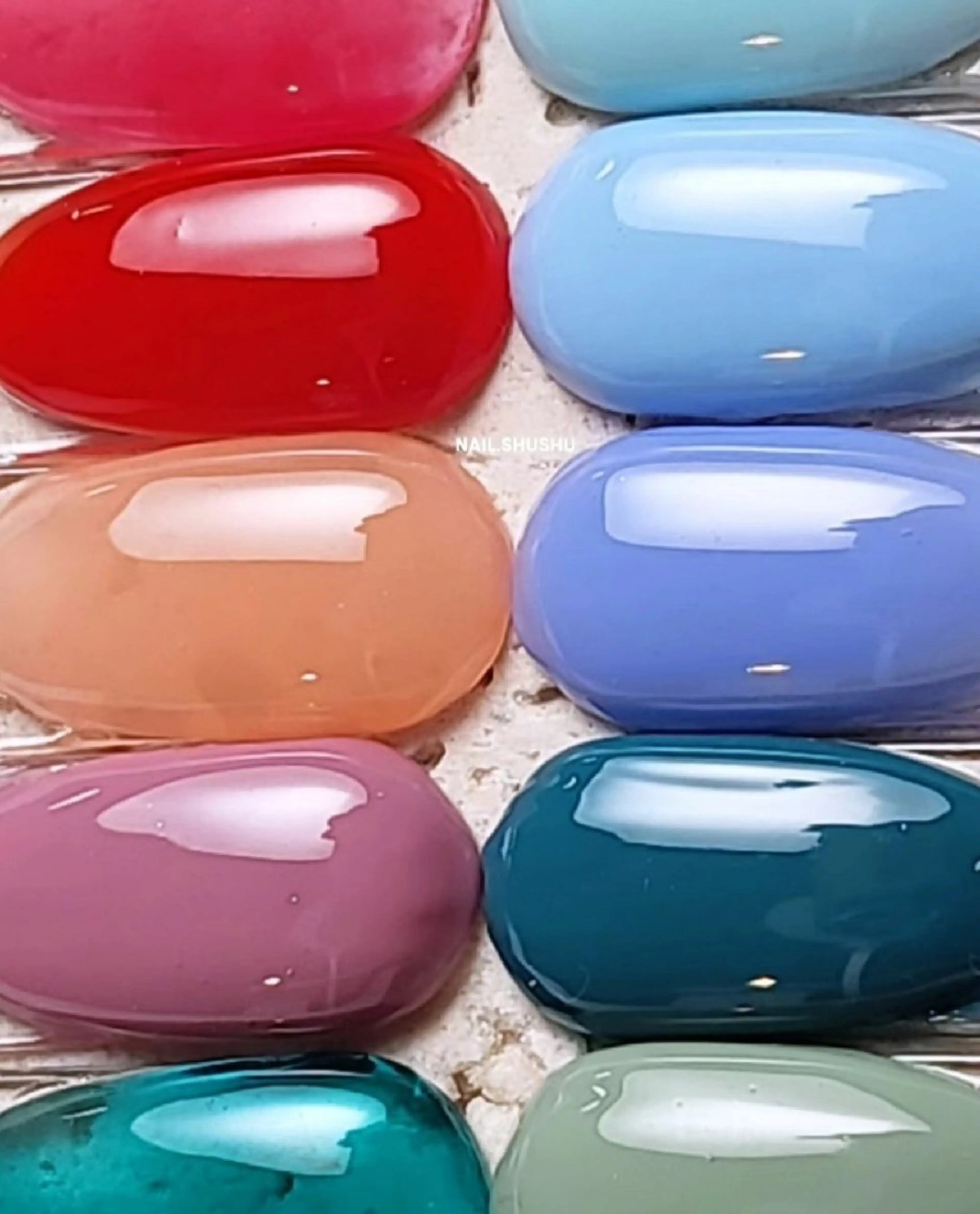 ネイル 持ち込み ニュアンスネイル ワンカラーネイル シンプルネイル 冬ネイル 3dパーツ/流行り 👧shushu❤️のネイルデザイン