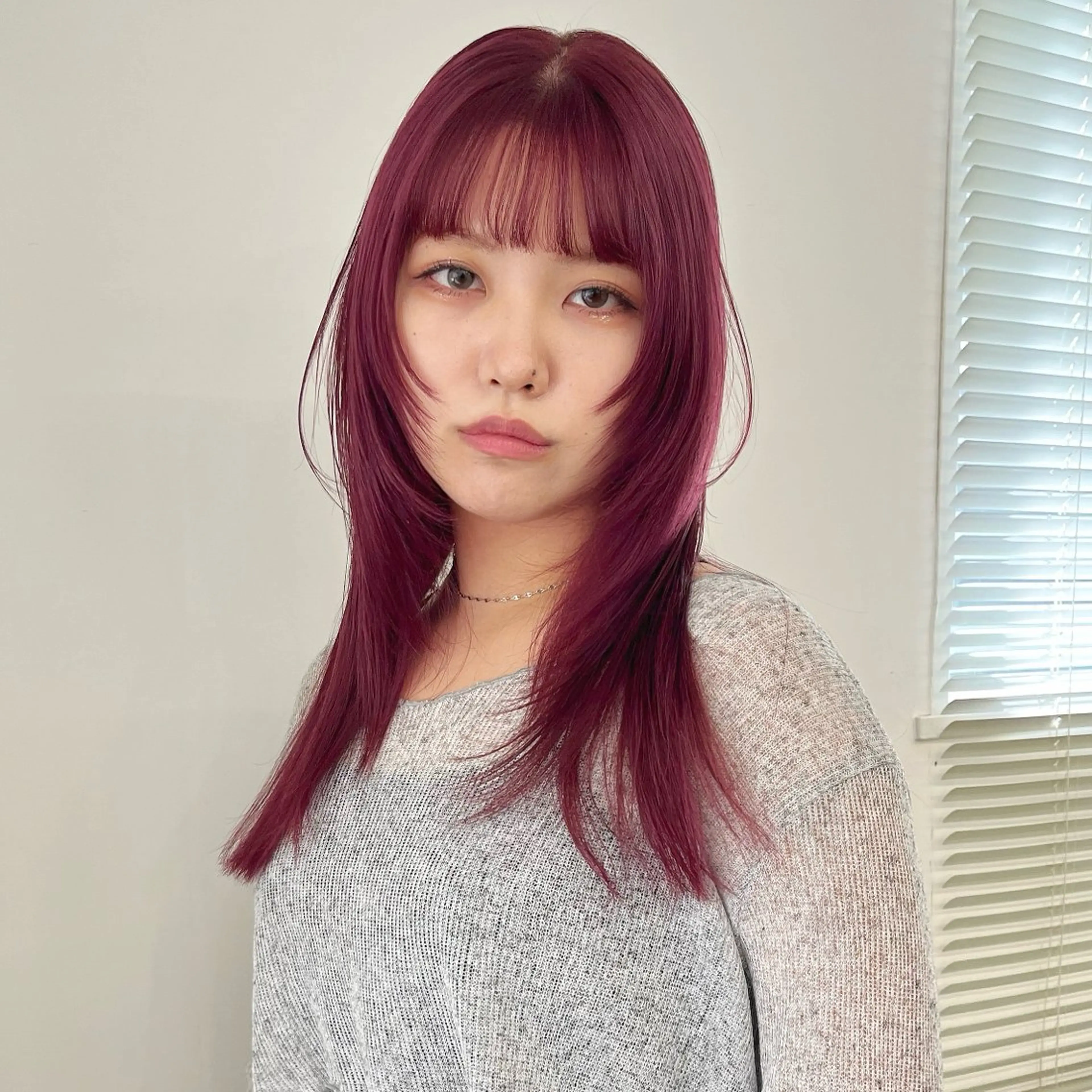 セミロング カラー ピンクカラー レイヤーカット ウルフカット カット ヘアカラー No1韓国風レイヤー &カチモリ✨ /サキのヘアスタイル