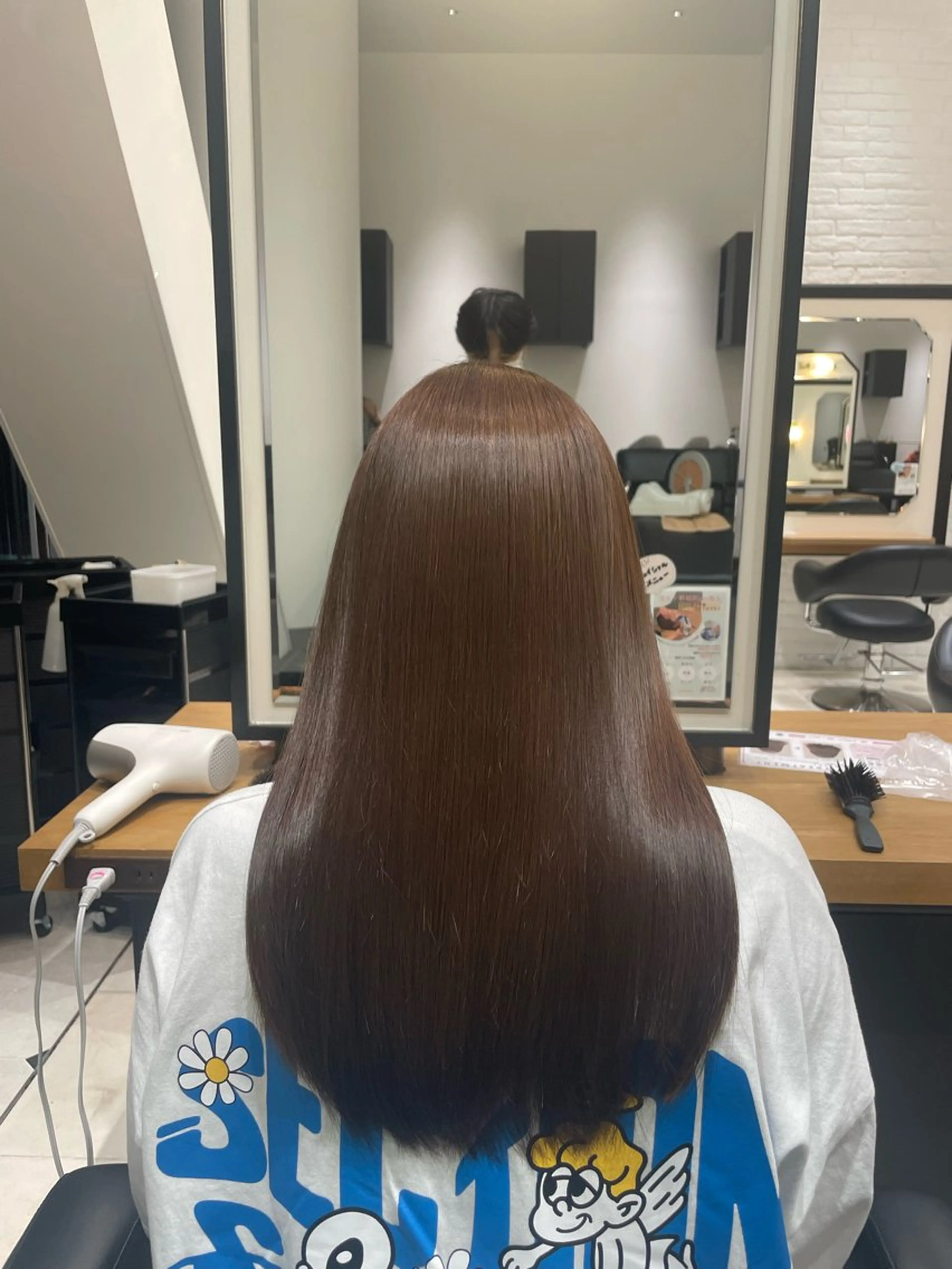 ロング GRANMASH 竹田  瑠依希のヘアスタイル