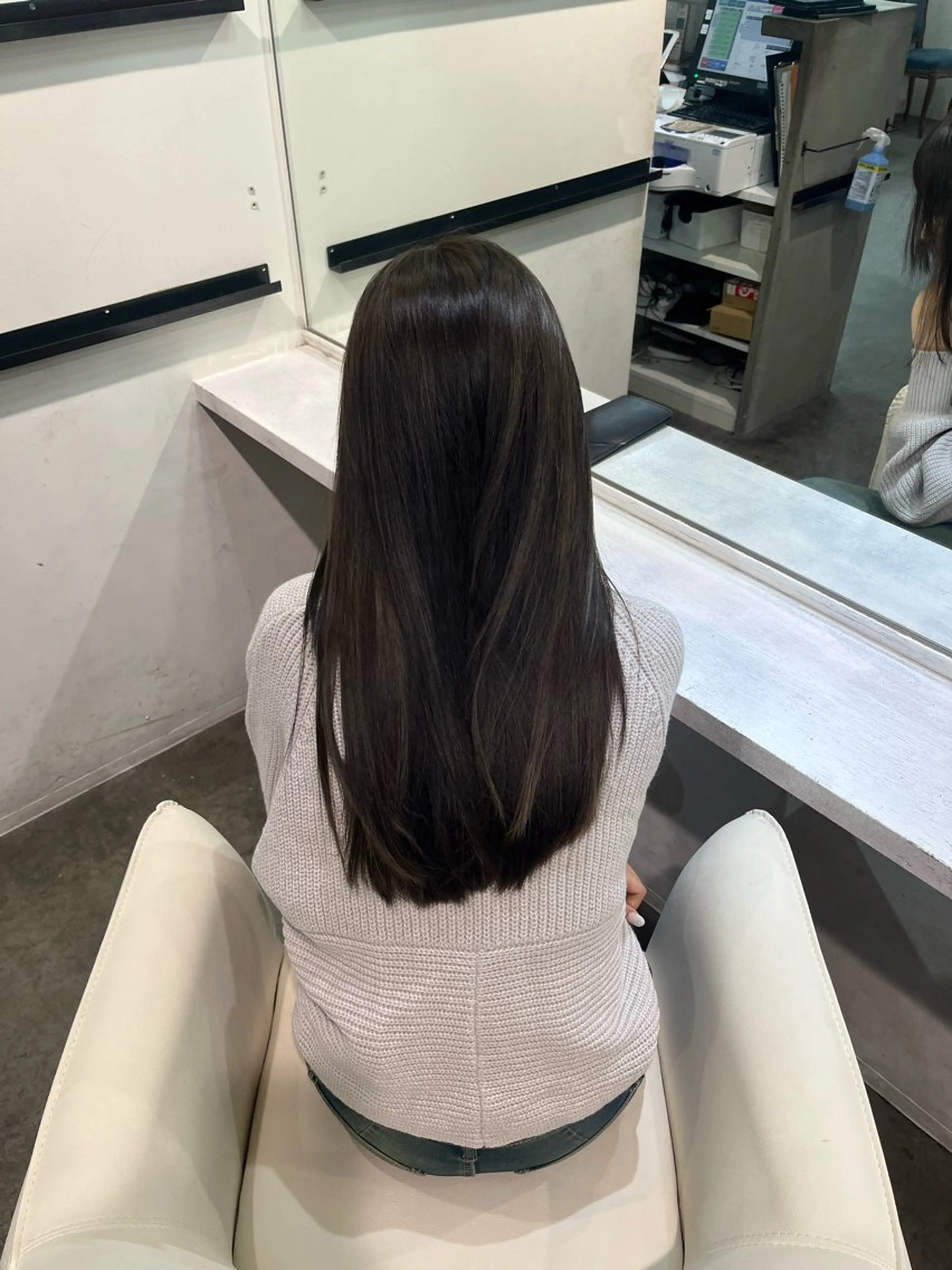 ロング カラー 🫧ナオ🫧 /韓国 ヘア/ マンツーマンのヘアスタイル