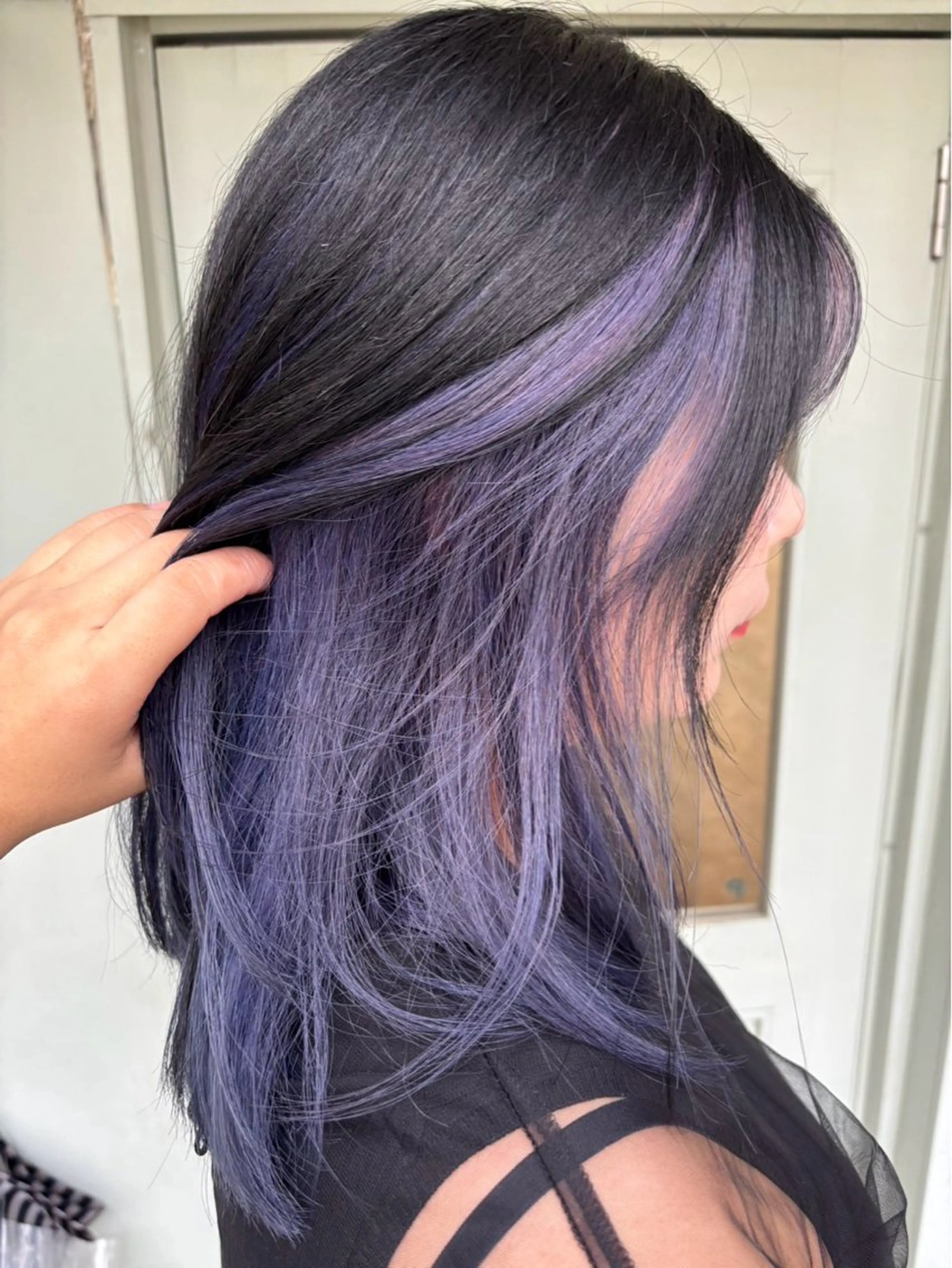 セミロング カラー ヘアカラー アオバ / ハイトーンカラーのヘアスタイル