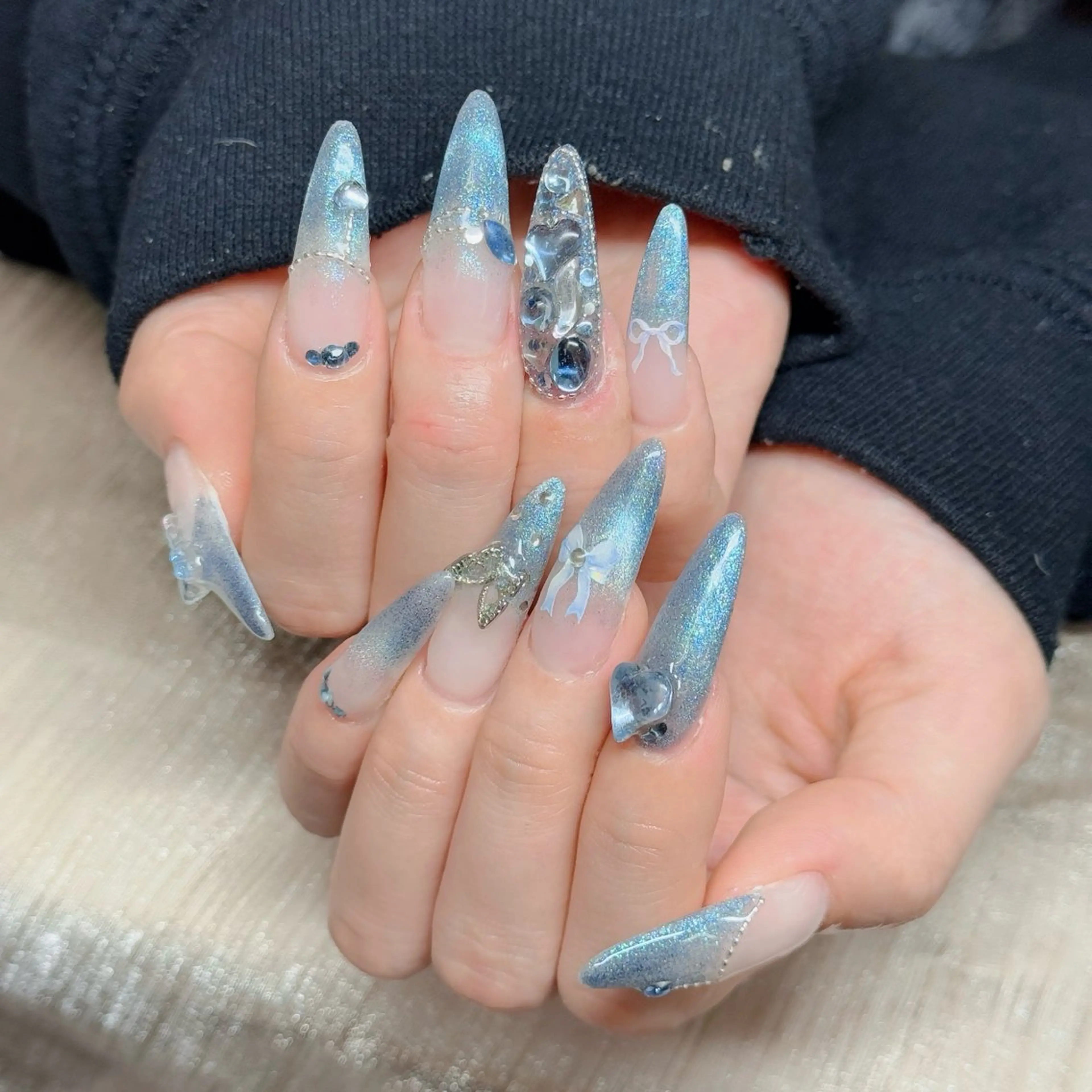 ネイル ロングネイル マグネットネイル リボン 夏ネイル スーパーロングネイル ハンドネイル Hani Nail XUKAのネイルデザイン