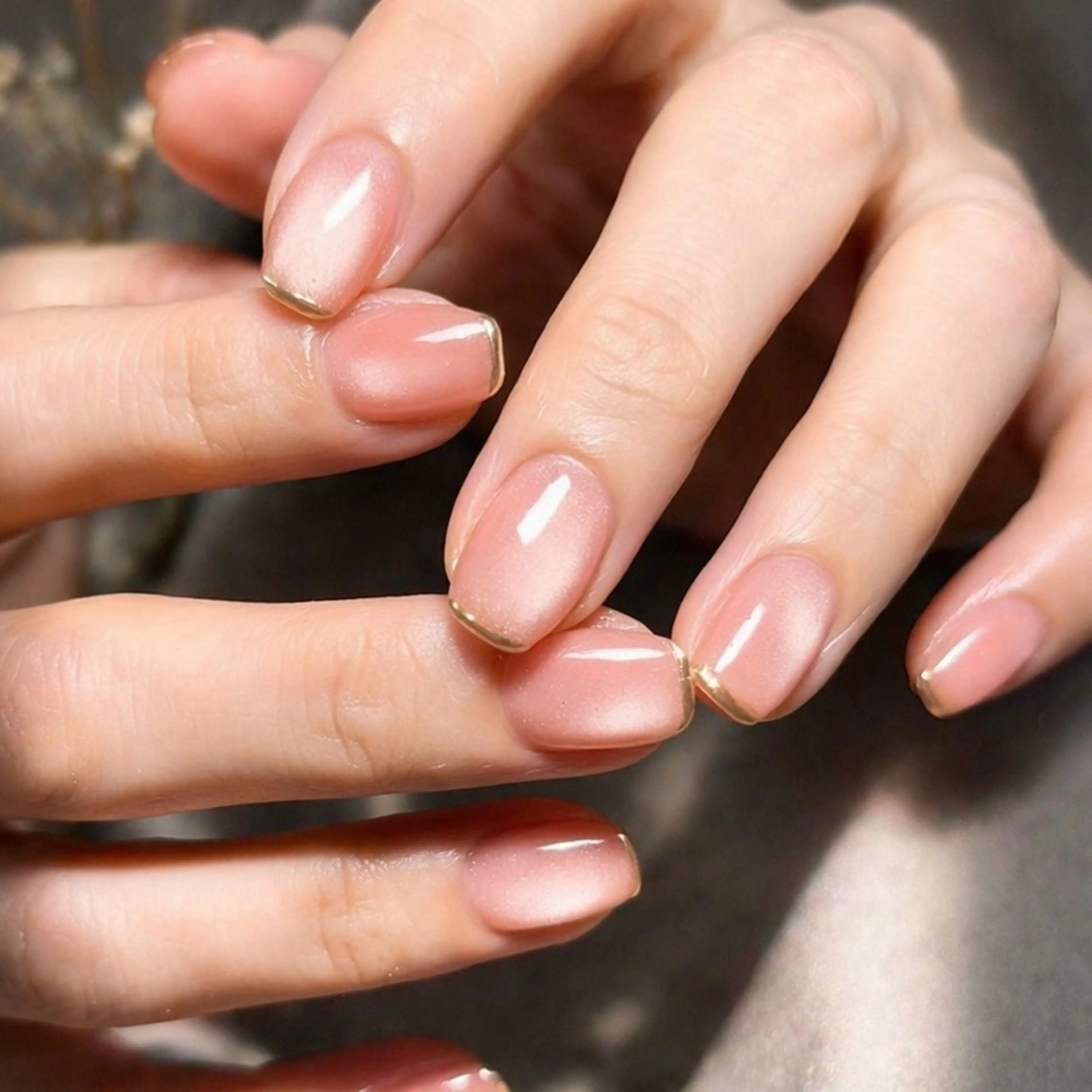 ネイル マグネットネイル ハンドネイル Nail Rinonのネイルデザイン