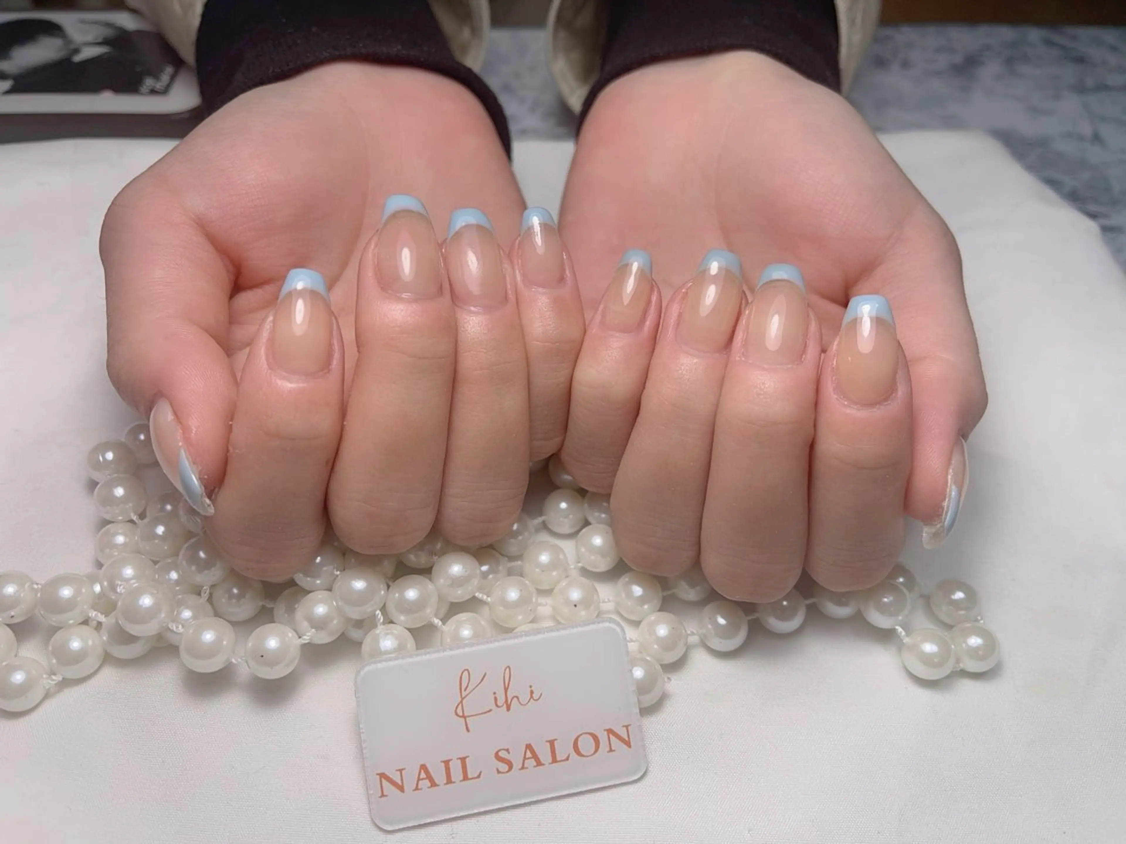 ネイル アートネイル フレンチネイル ジェルネイル グラデーション 韓国ネイル ハンドネイル 💕鈴木ユリ パラジェル/オフ無料のネイルデザイン