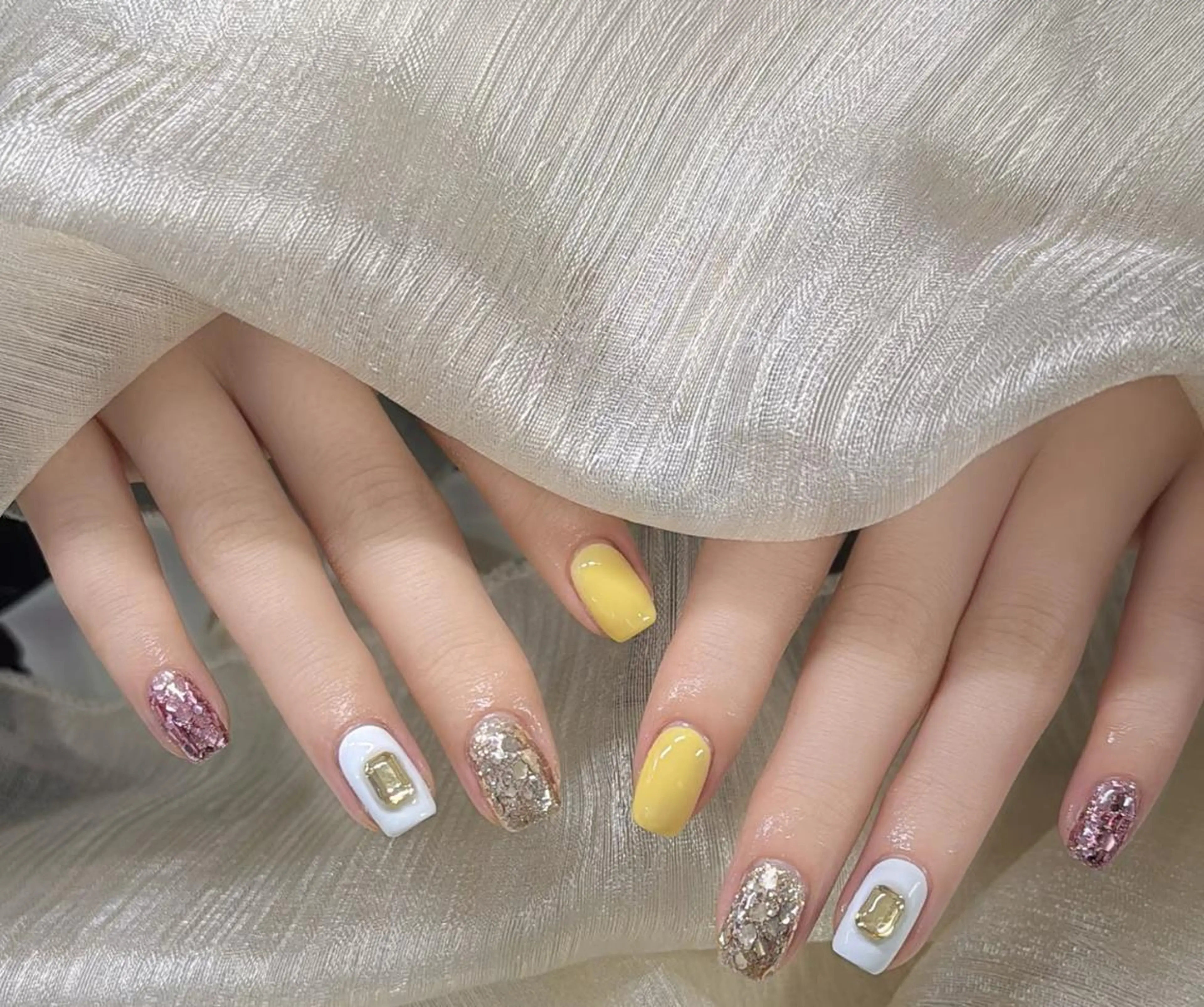 ネイル ハンドネイル 💙羽生 彩光💙のネイルデザイン