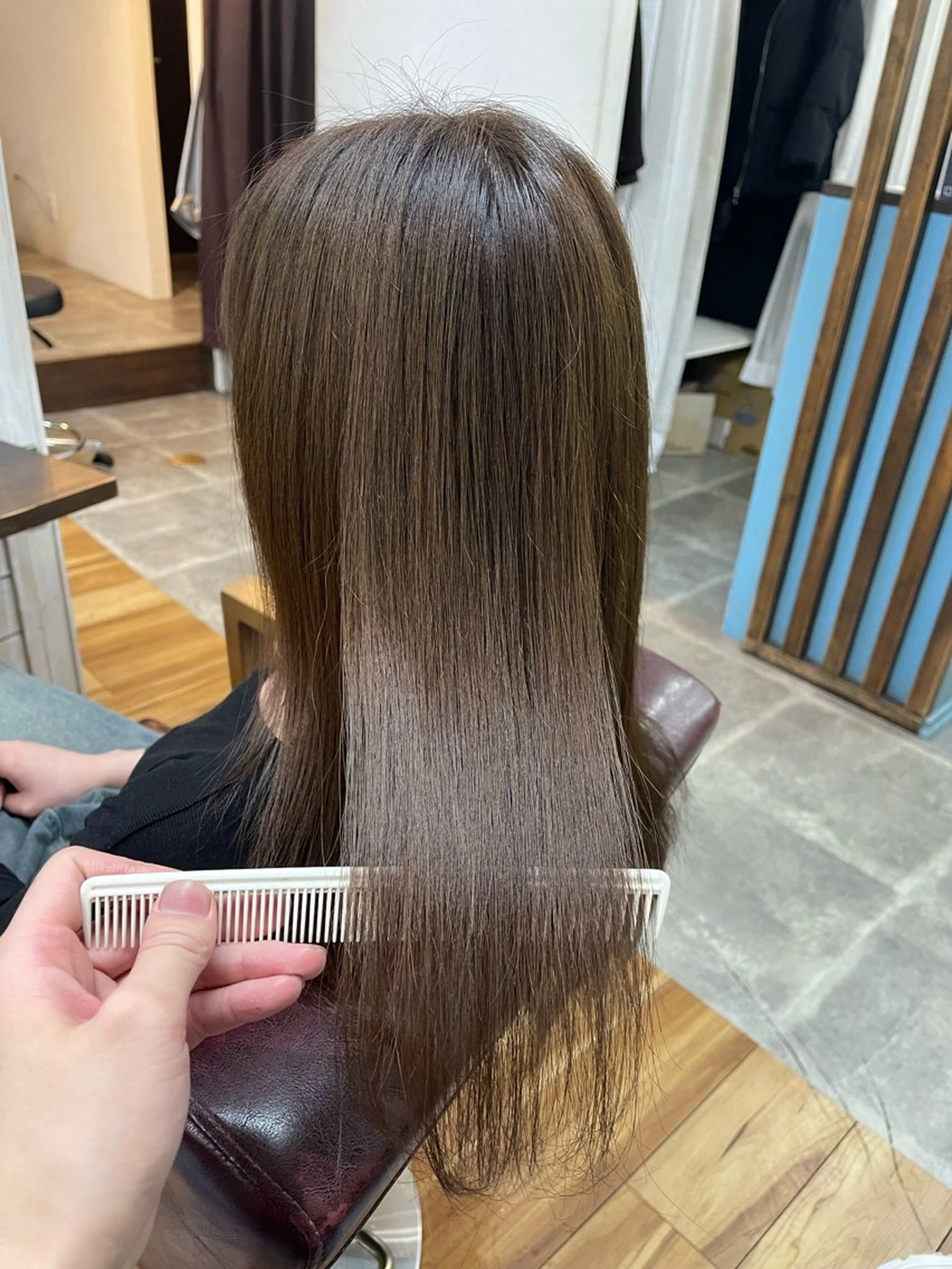 ロング カラー ベージュカラー 透明感カラー エドルカラー オリーブベージュ トリートメント ヘアカラー トリートメント ダブルカラー/ 髪質改善💎安藤のヘアスタイル