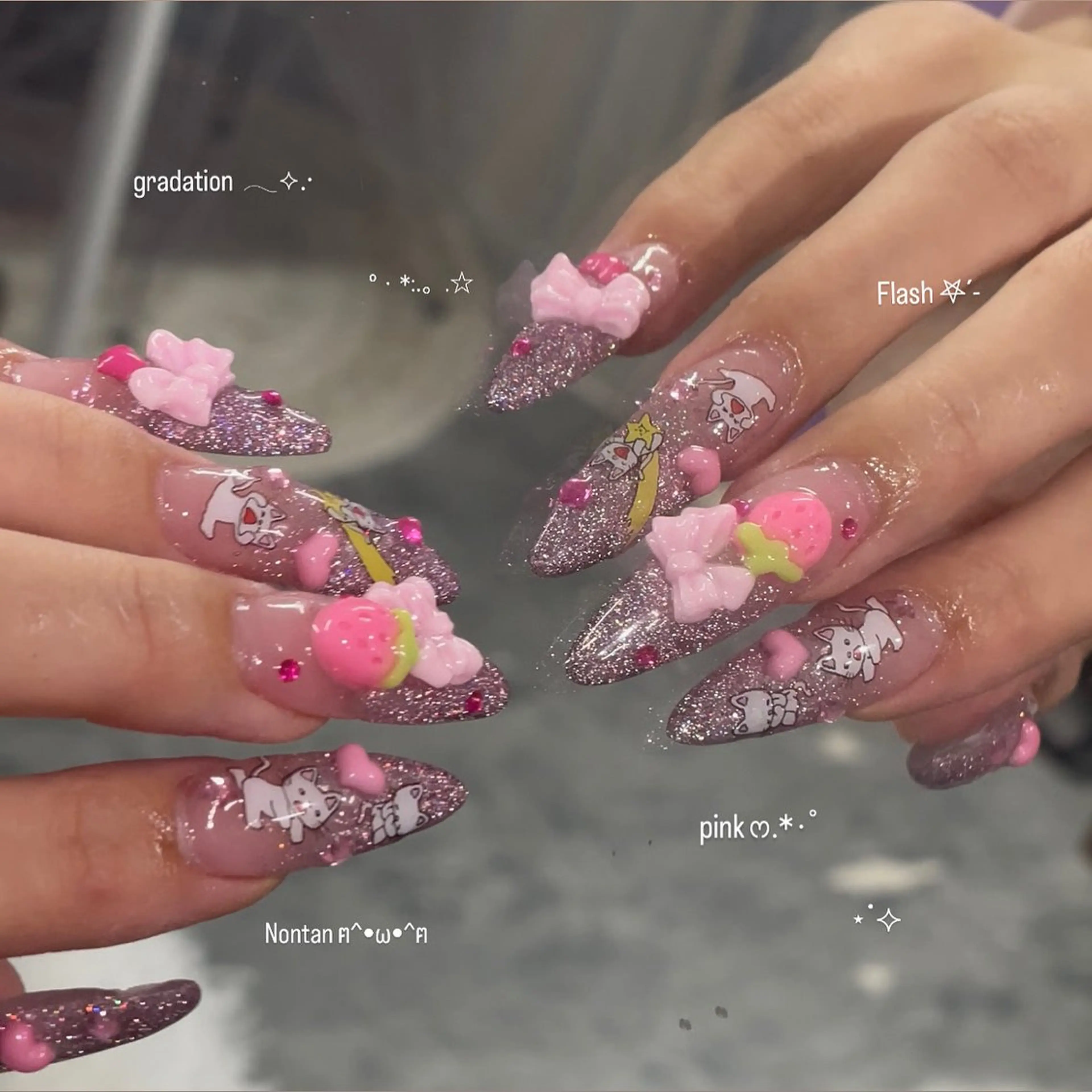 ネイル SEIRA⋆✦ Paletteのネイルデザイン