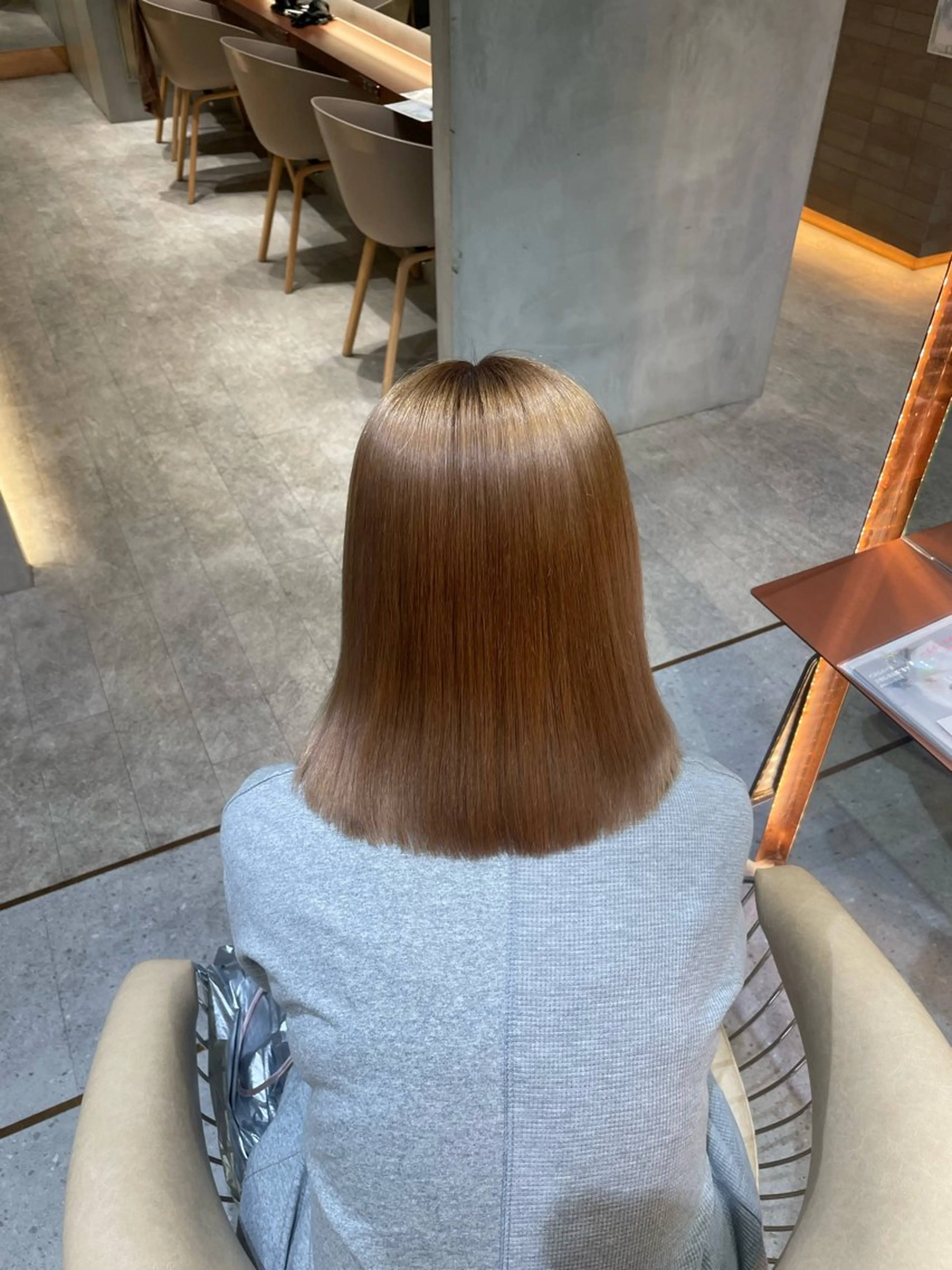 ミディアム カット ヘアカラー 縮毛矯正 トリートメント 🦋美髪矯正、髪質 改善のプロ🦋アオイのヘアスタイル