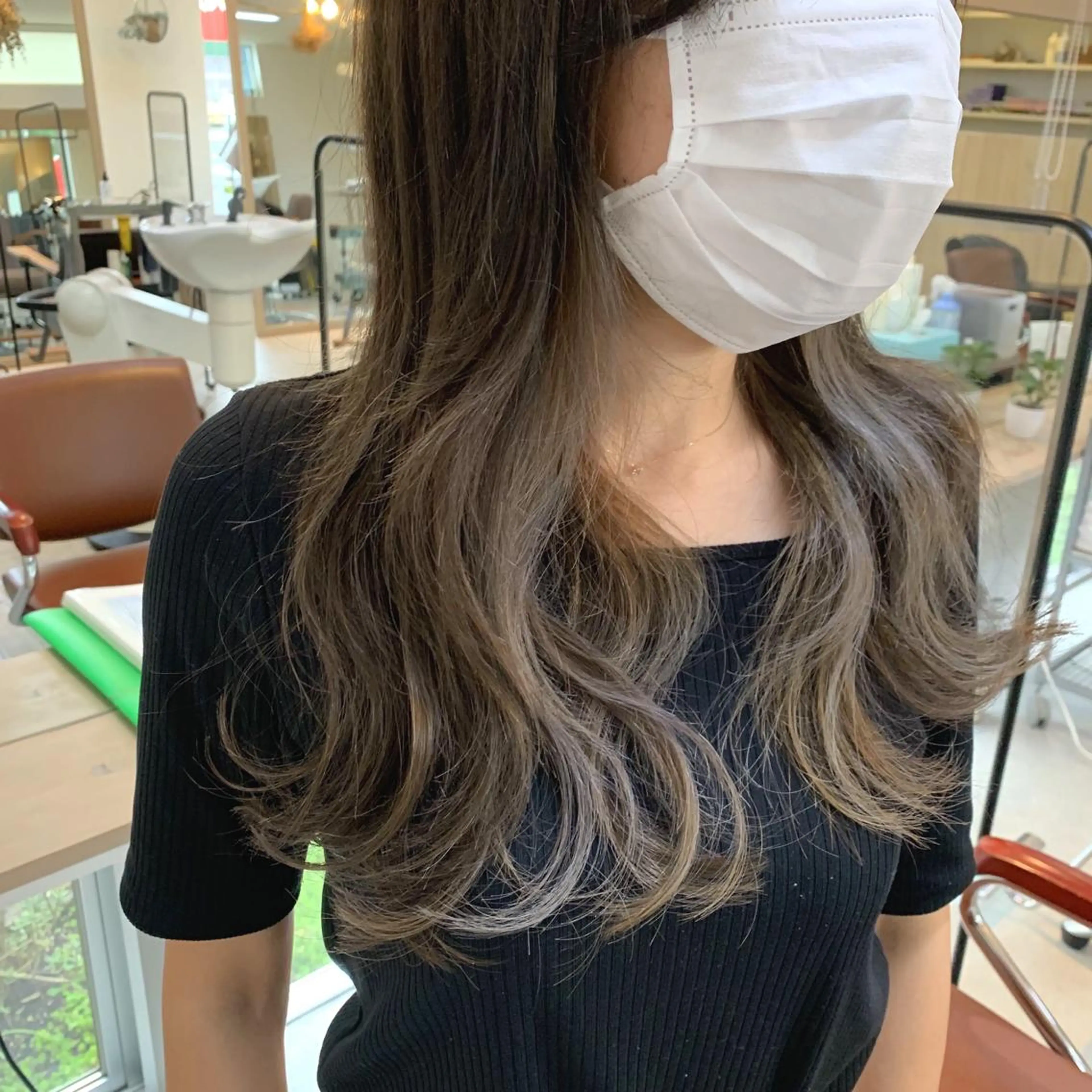 ロング カラー カット ヘアカラー 綿貫 美雪のヘアスタイル