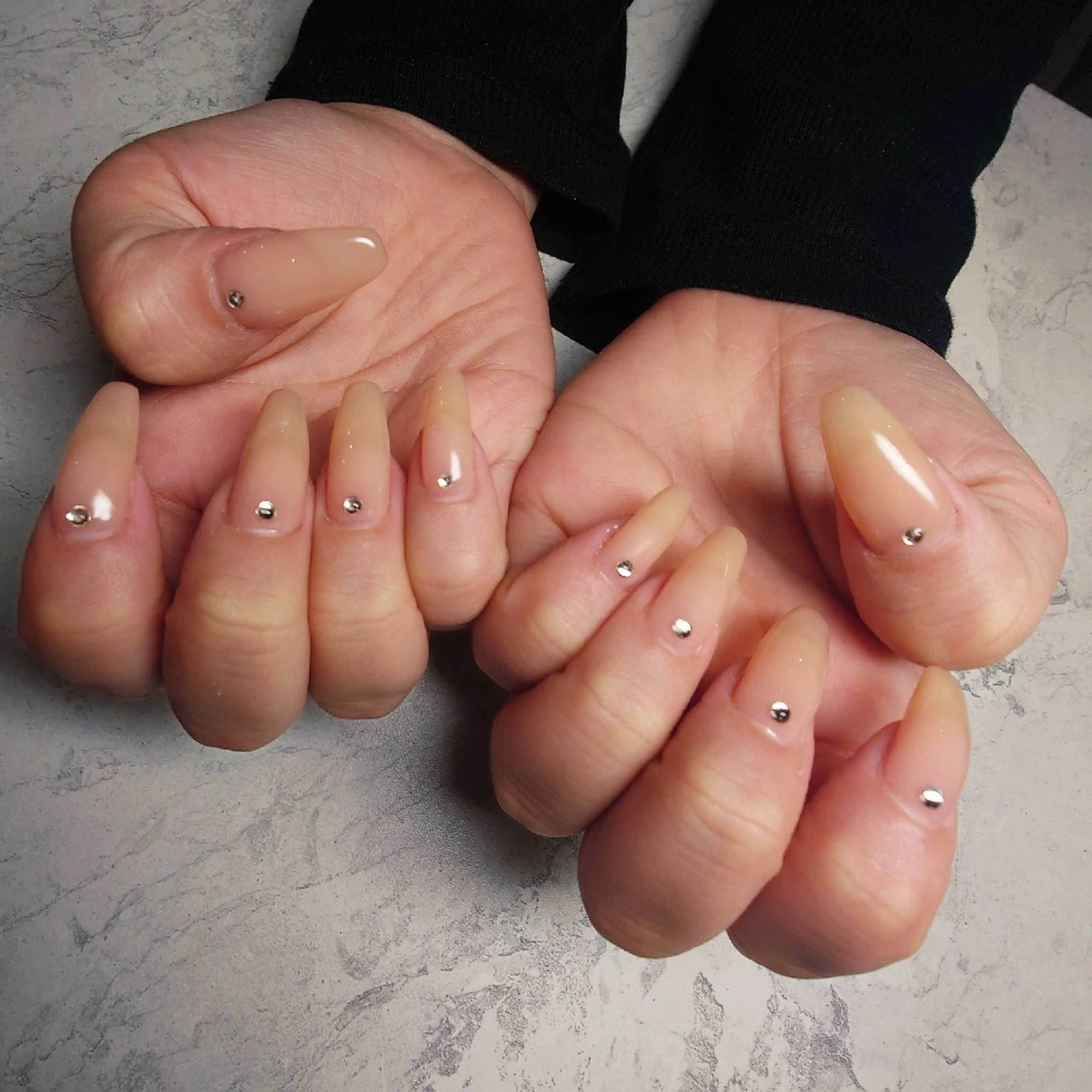 ネイル ストーンネイル nailme! 遠藤智佳のネイルデザイン