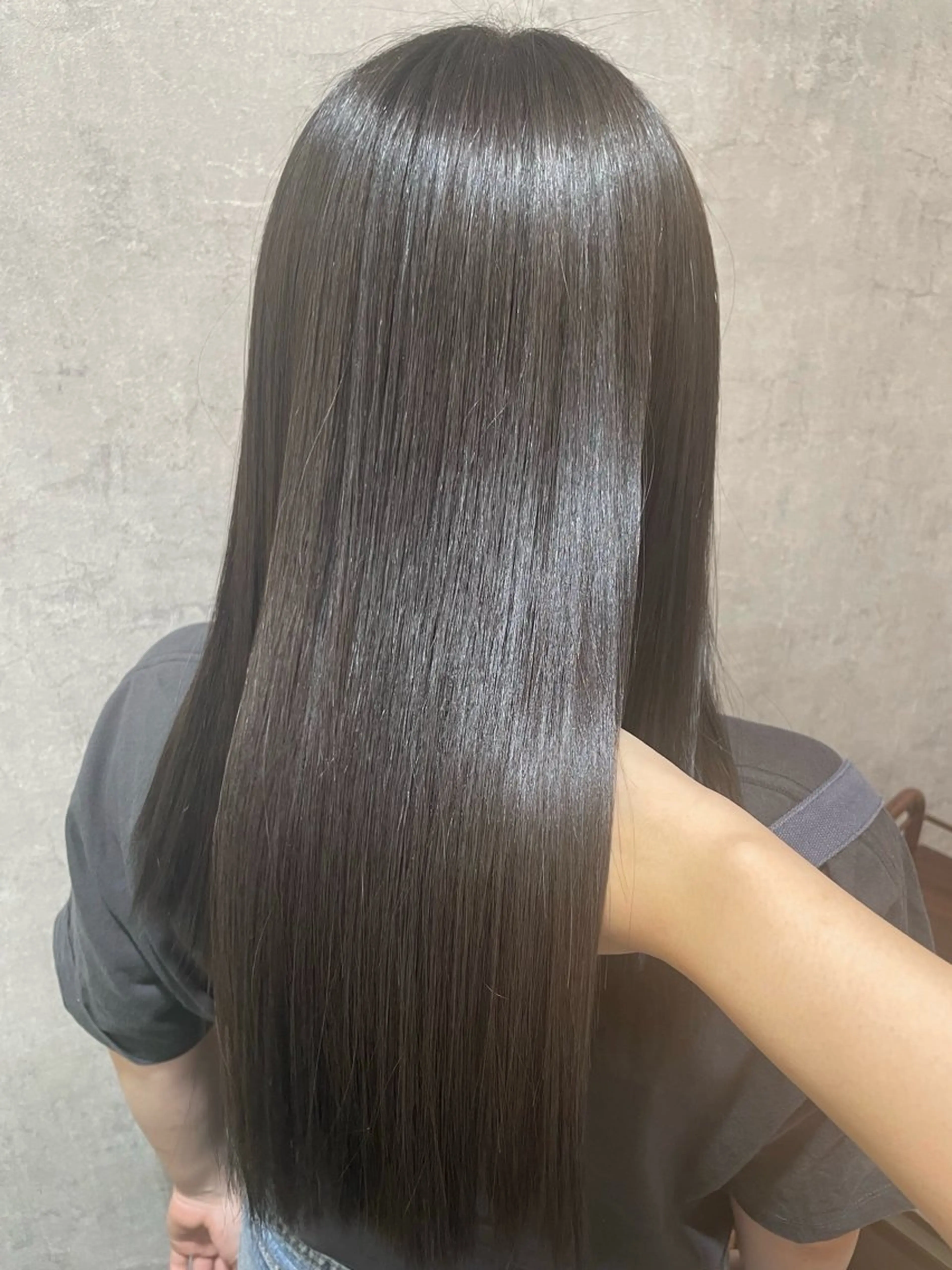 ロング 嶋岡 乃愛のヘアスタイル