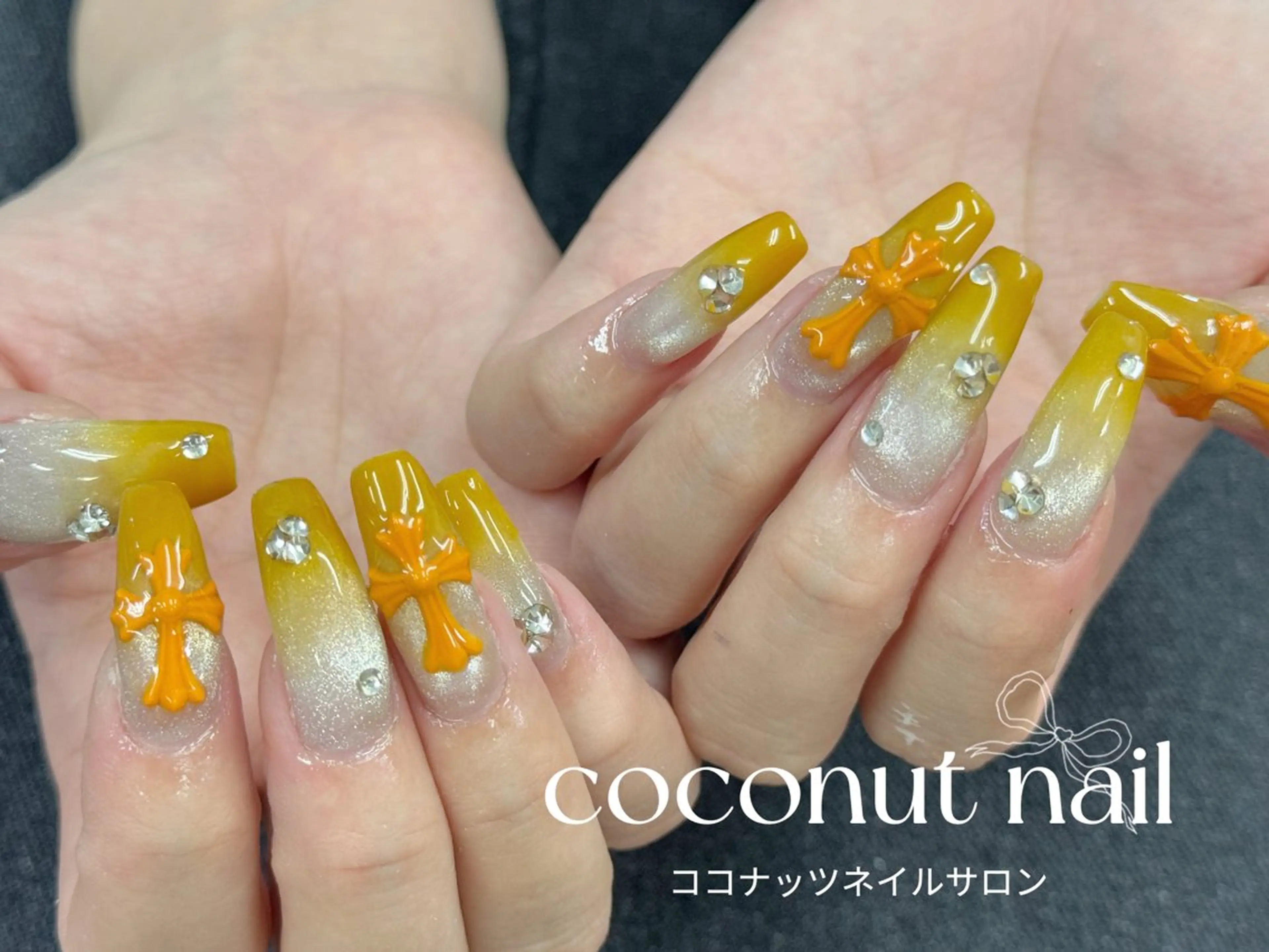 ネイル べっ甲ネイル フレンチネイル キラキラネイル マグネットネイル 大理石ネイル(マーブル) ハンドネイル 神田 ココナッツのネイルデザイン