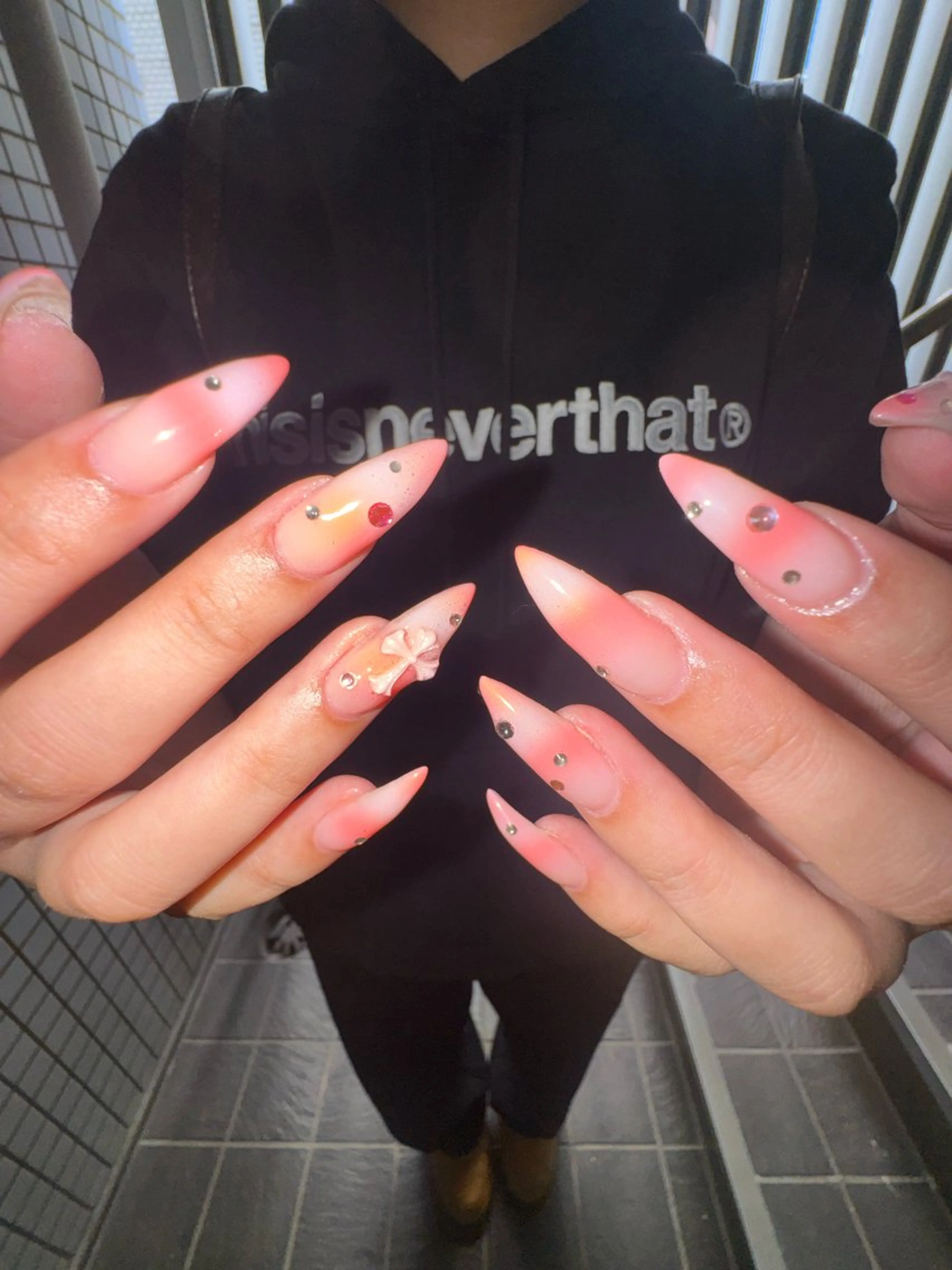 ネイル ハンドネイル フットネイル MITSUKI🪡 海外/個性派/ロングのネイルデザイン