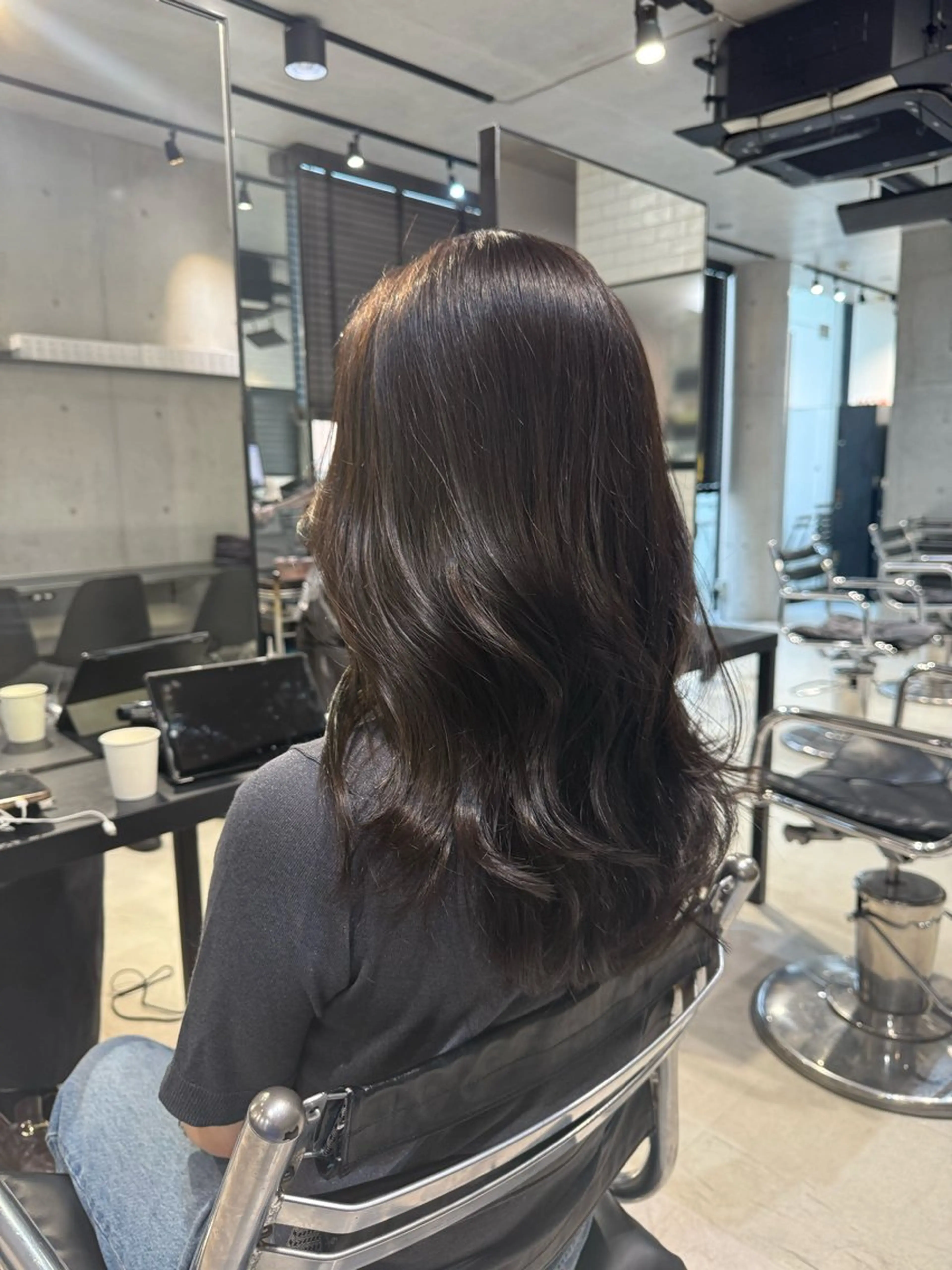 セミロング カラー カット ヘアカラー トリートメント 【銀座】艶髪/上品な カラー特化/涼/駅近のヘアスタイル