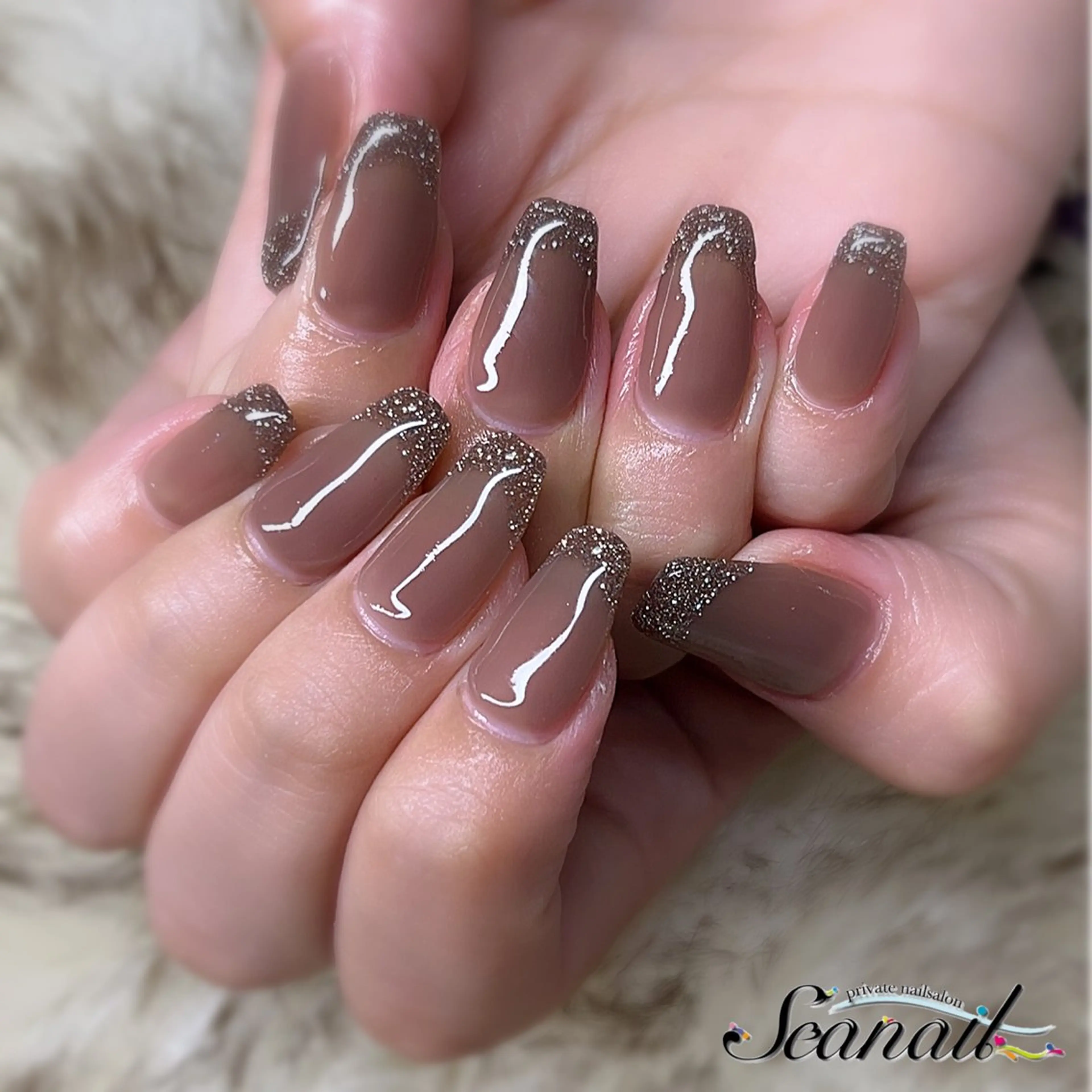 ネイル フレンチネイル ジェルネイル ラメ(グリッター) 持ち込み スカルプネイル 小尾 栞のネイルデザイン