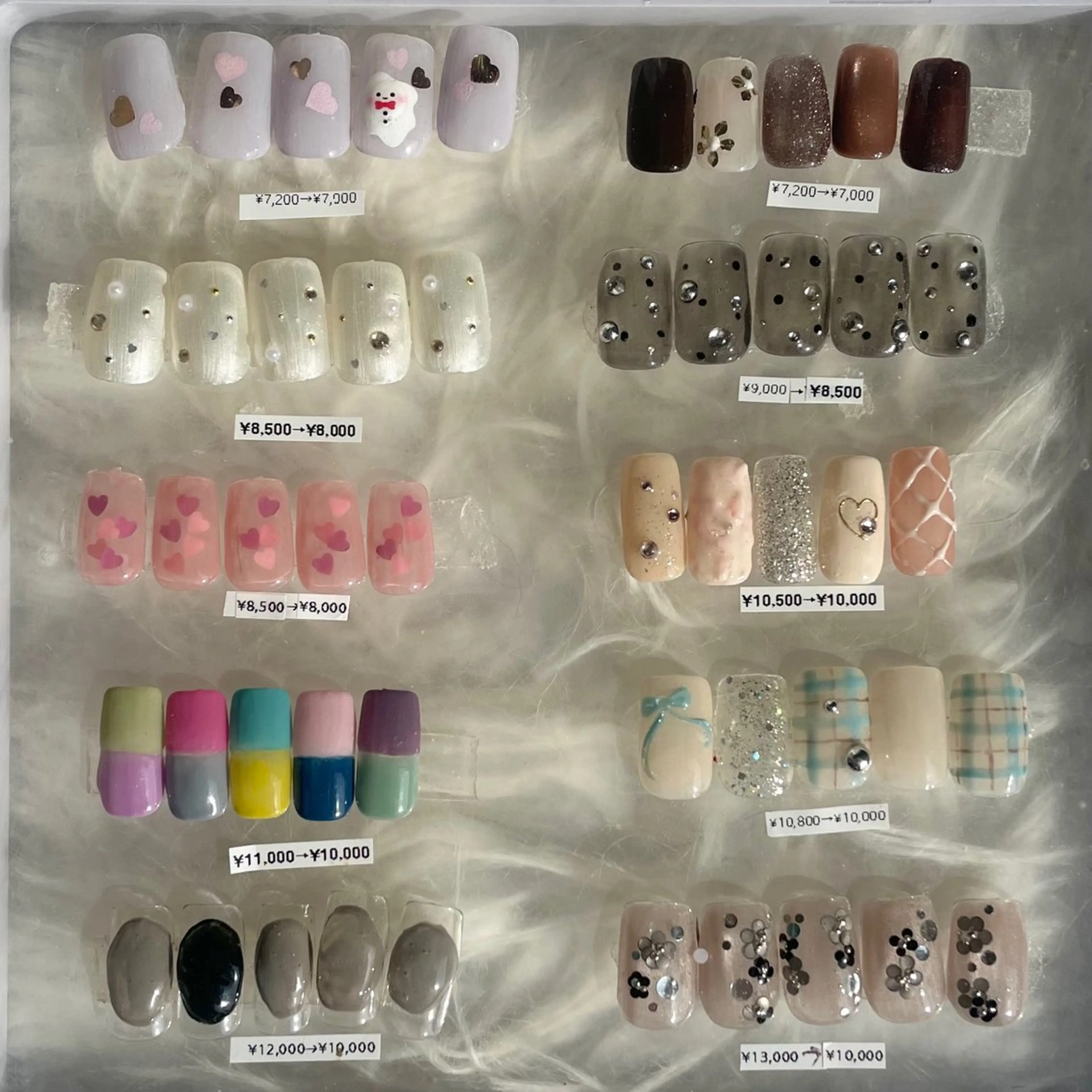 ネイル ハンドネイル フットネイル パーツたくさん🍓 SUMIのネイルデザイン