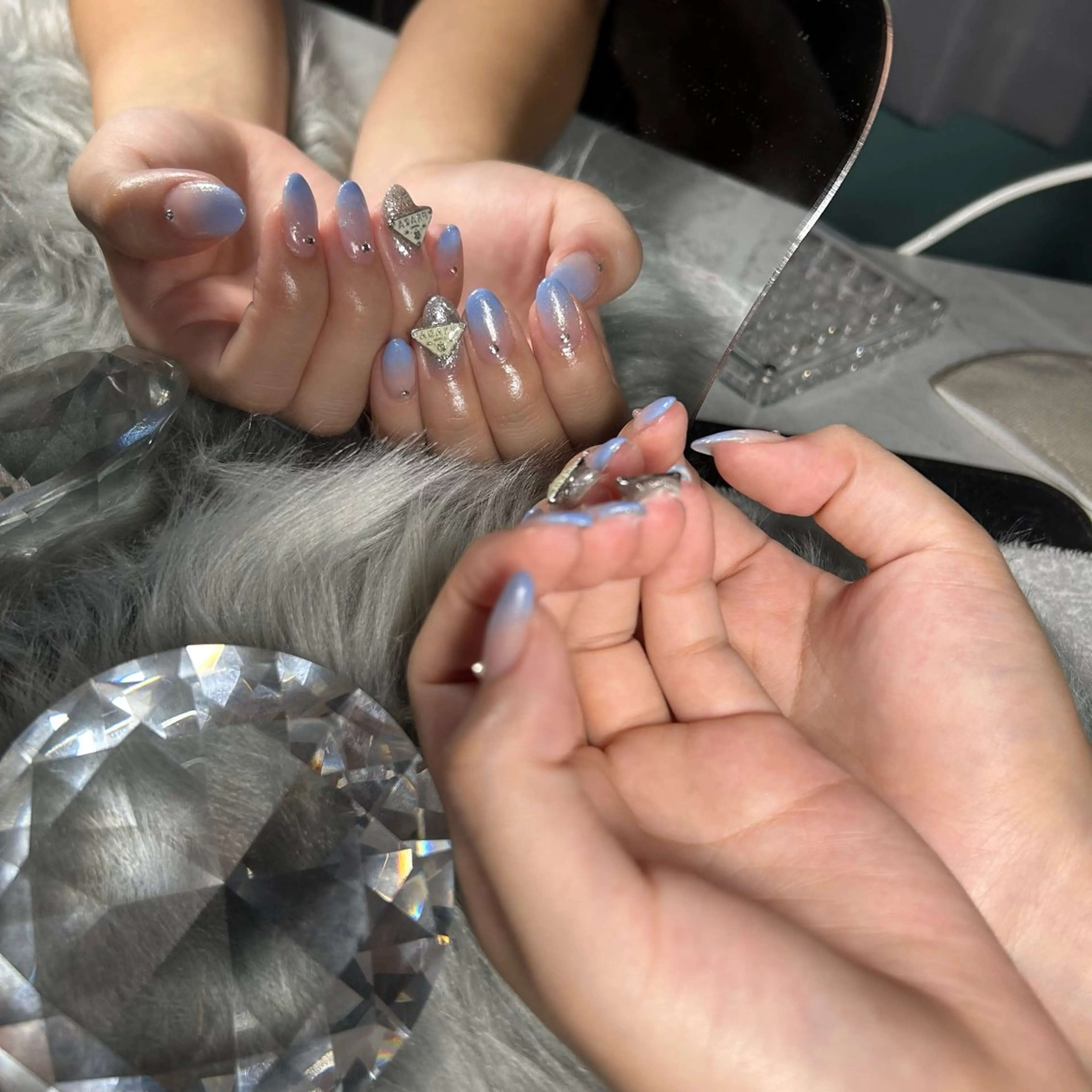 ネイル グラデーション ハンドネイル kuuunail所属・kuuu nailのネイルデザイン