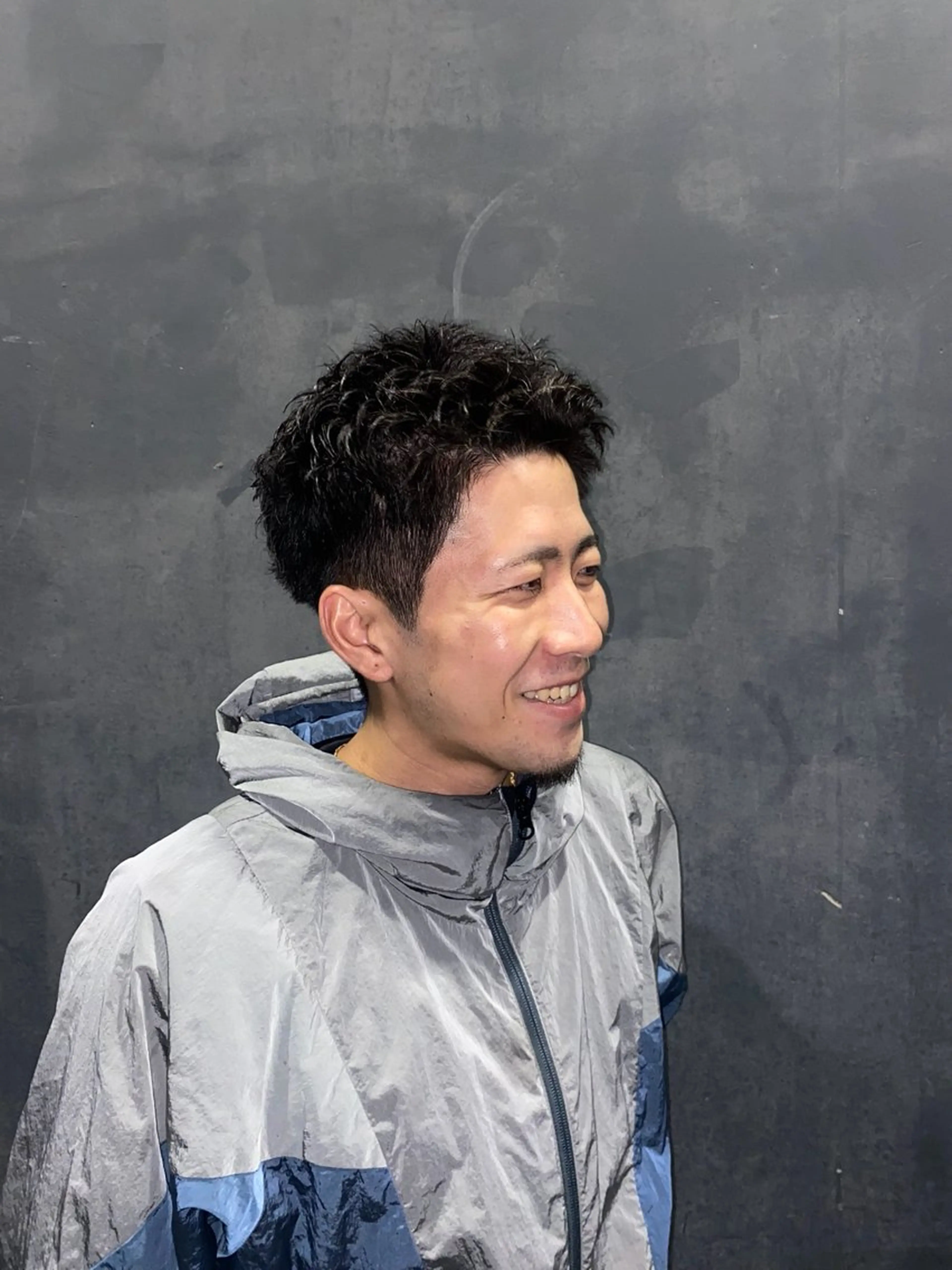 ショート パーマ メンズ 鈴木 静のヘアスタイル