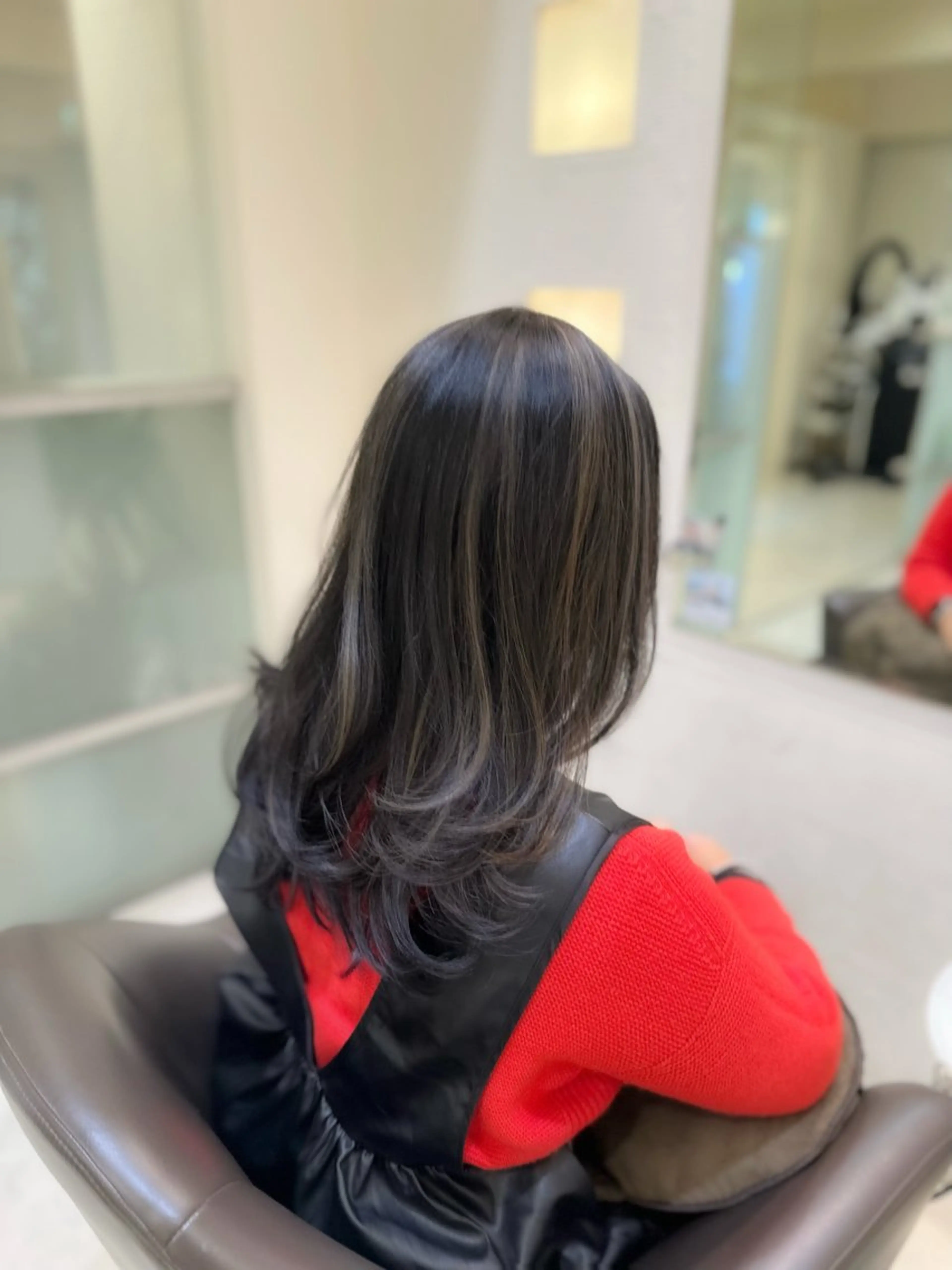 ロング カラー ハイライトカラー ハイライト レイヤーカット カット ヘアカラー トリートメント 🤍ハイライト/ レイヤー/銀座🤍のヘアスタイル